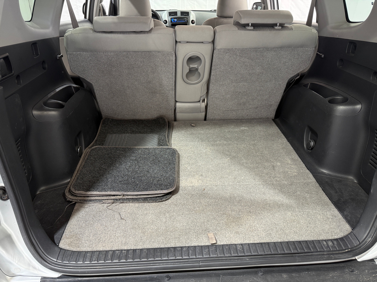 Thumbnail: 2010 Toyota RAV4 - 7