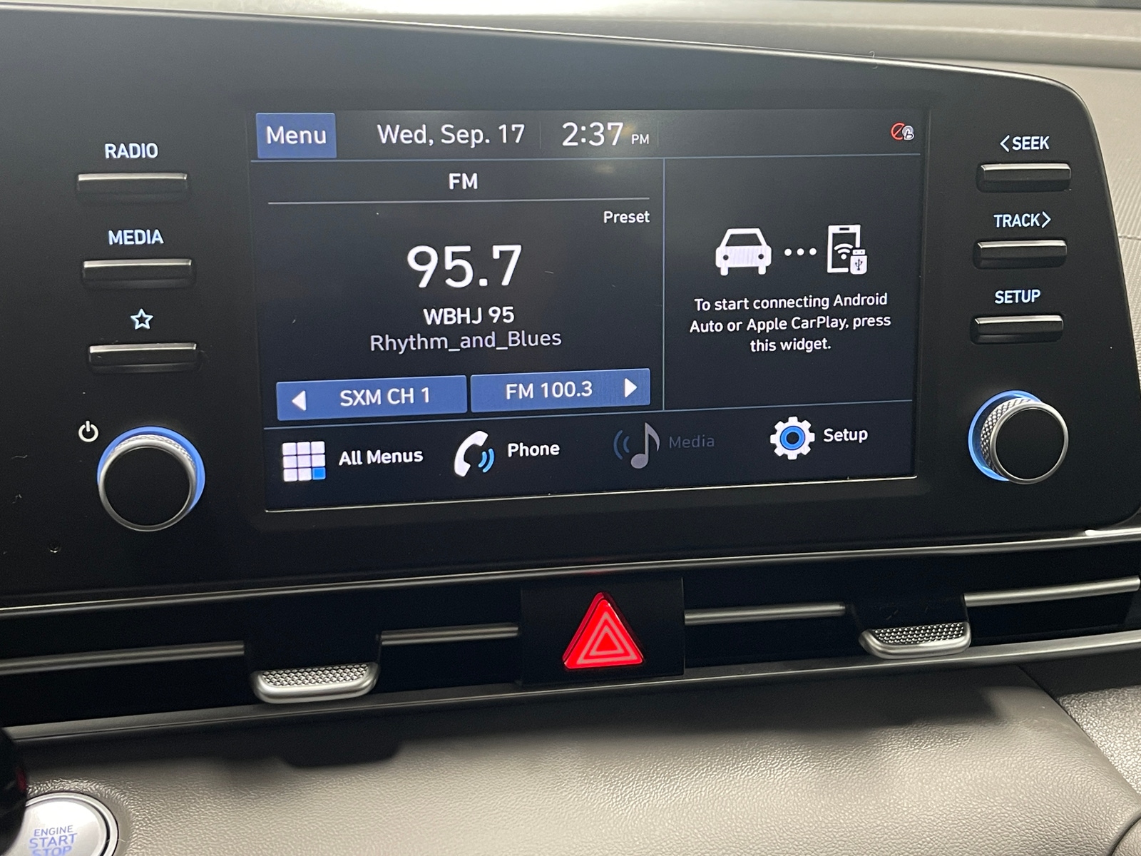 Thumbnail: 2022 Hyundai Elantra - 4