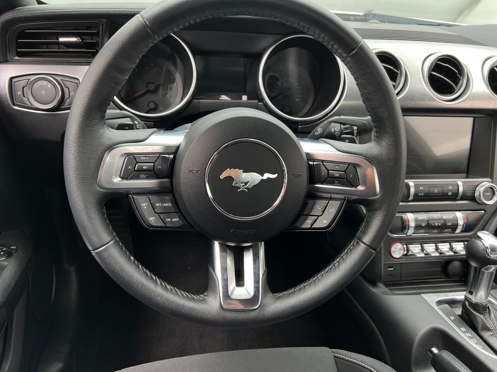Thumbnail: 2019 Ford Mustang - 5