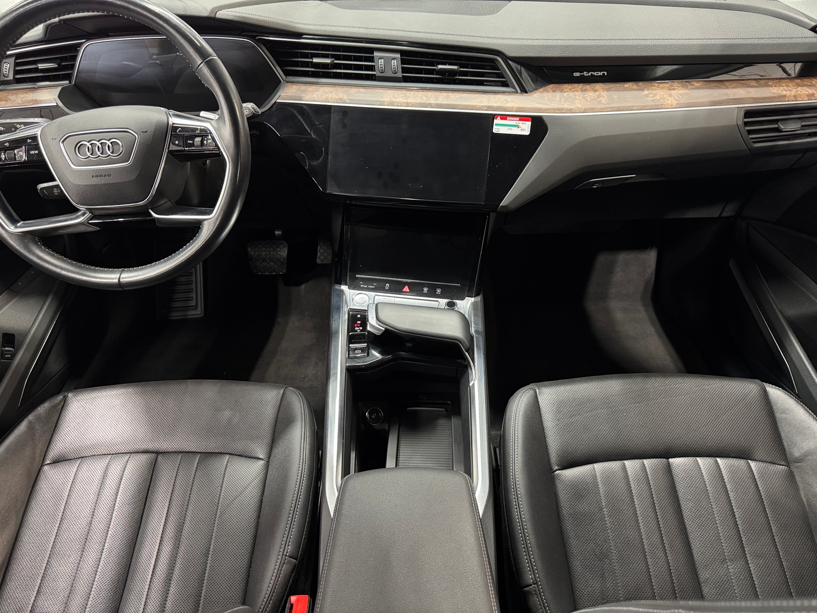 Thumbnail: 2019 Audi e-tron - 2