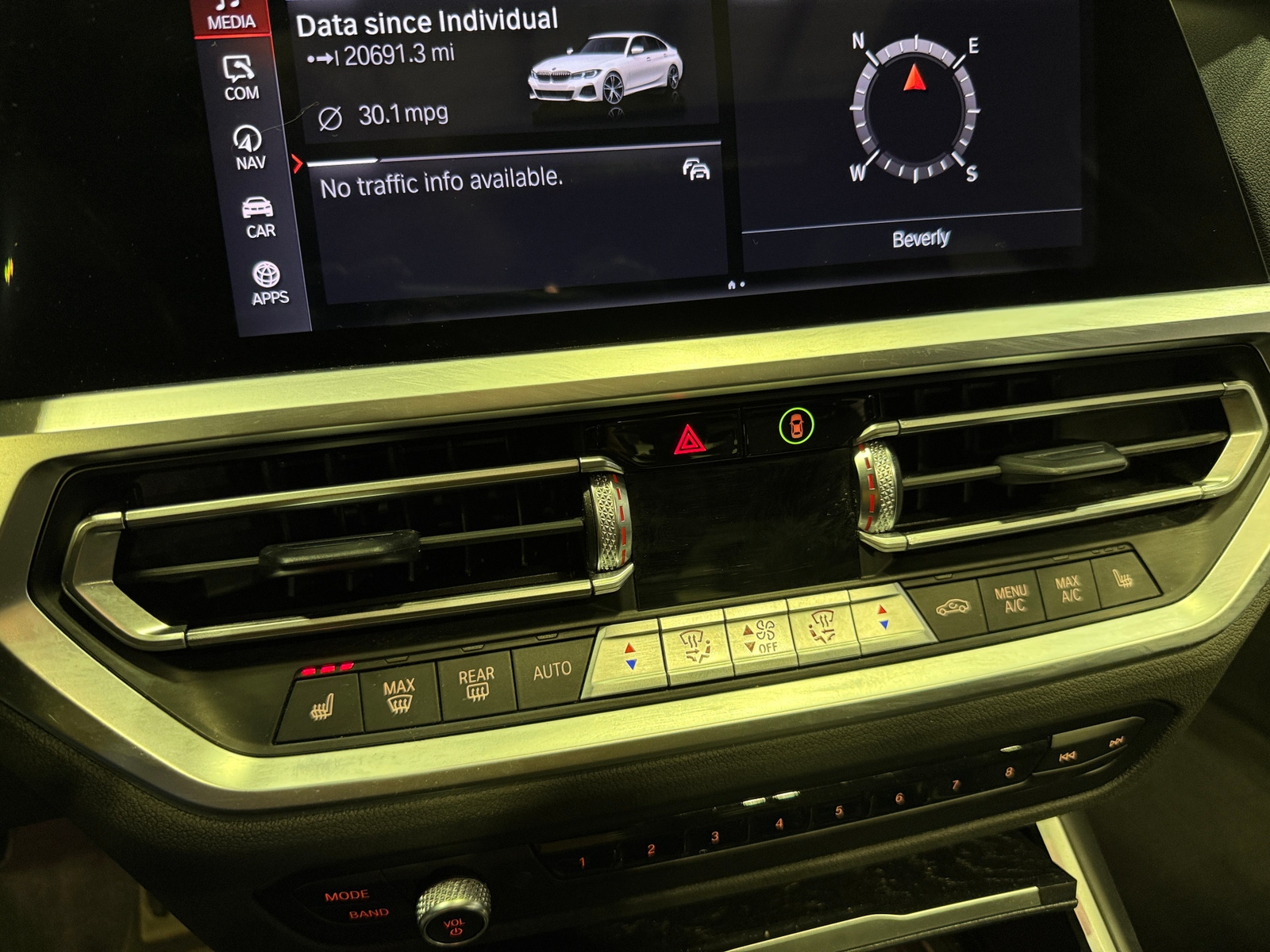 Thumbnail: 2021 BMW 3 Series - 4