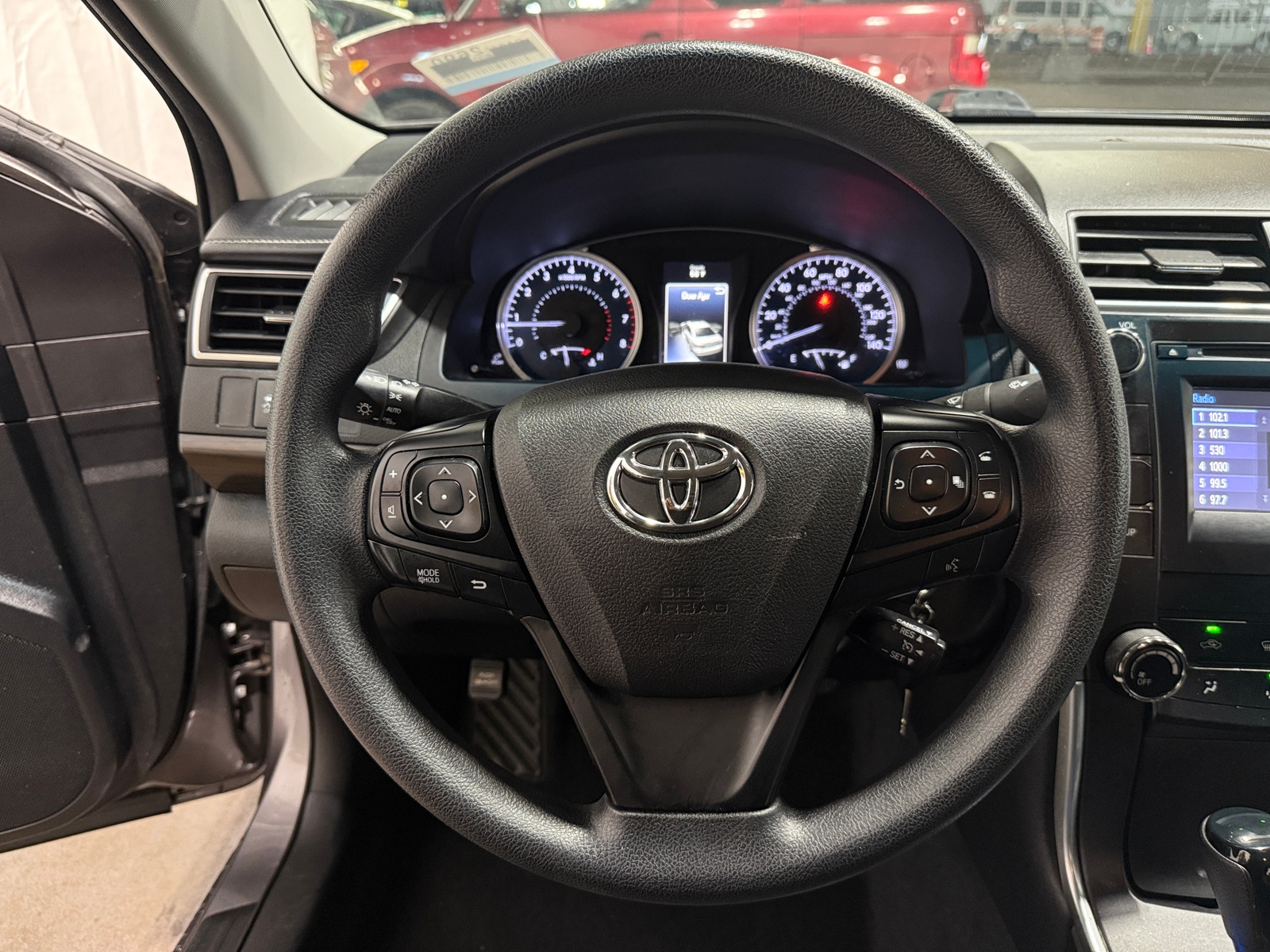 Thumbnail: 2017 Toyota Camry - 5