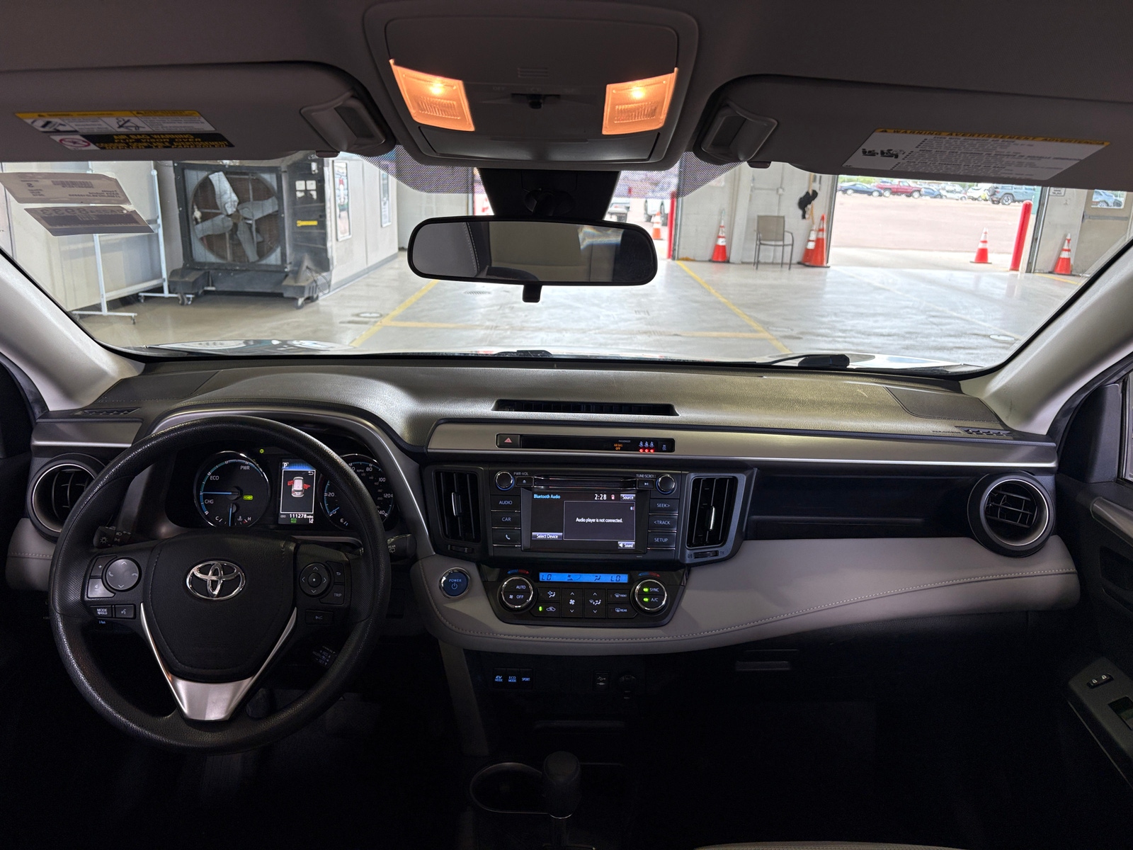 Thumbnail: 2018 Toyota RAV4 - 3