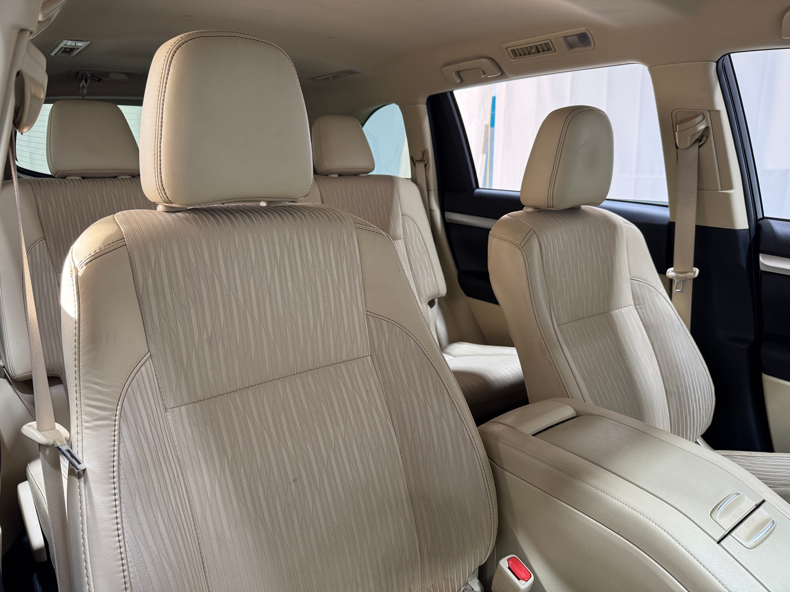 Thumbnail: 2019 Toyota Highlander - 2