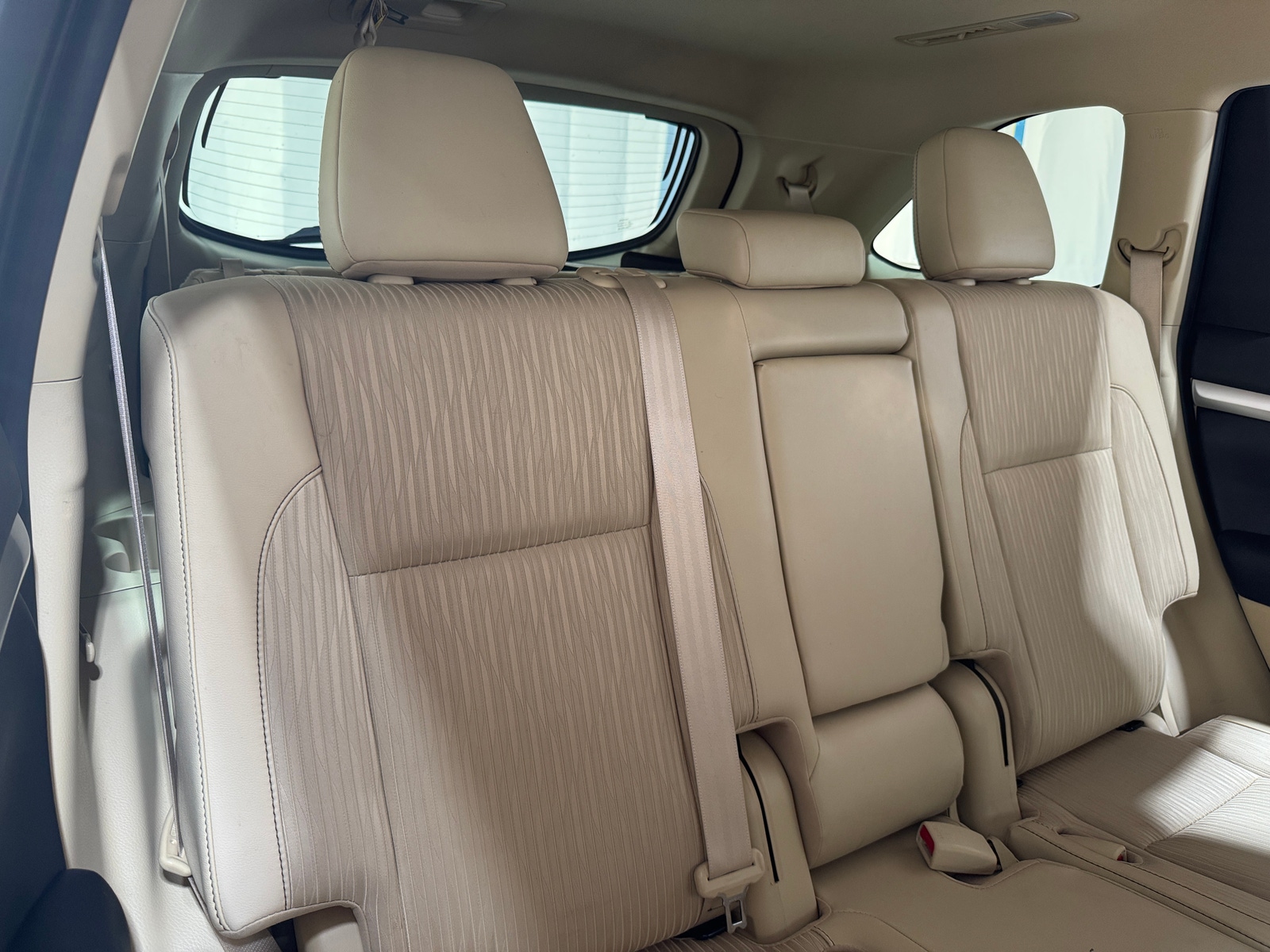 Thumbnail: 2019 Toyota Highlander - 6