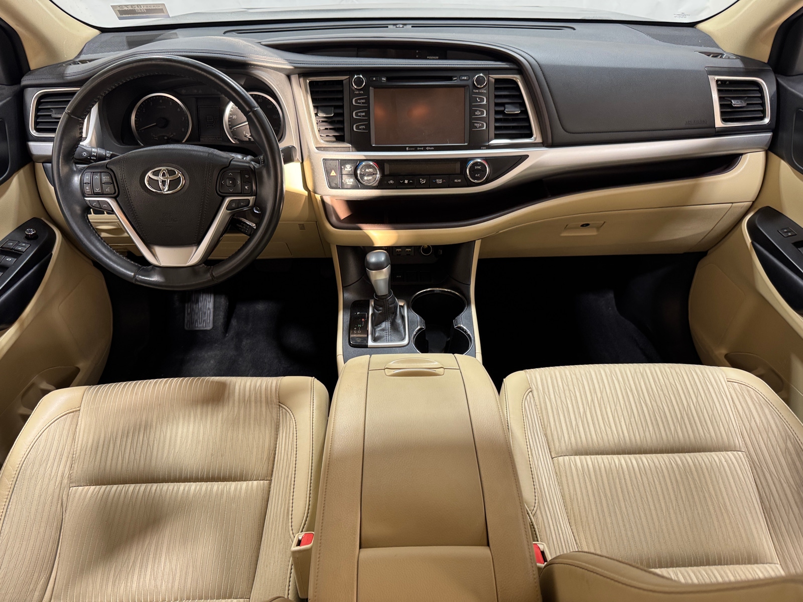 Thumbnail: 2019 Toyota Highlander - 3
