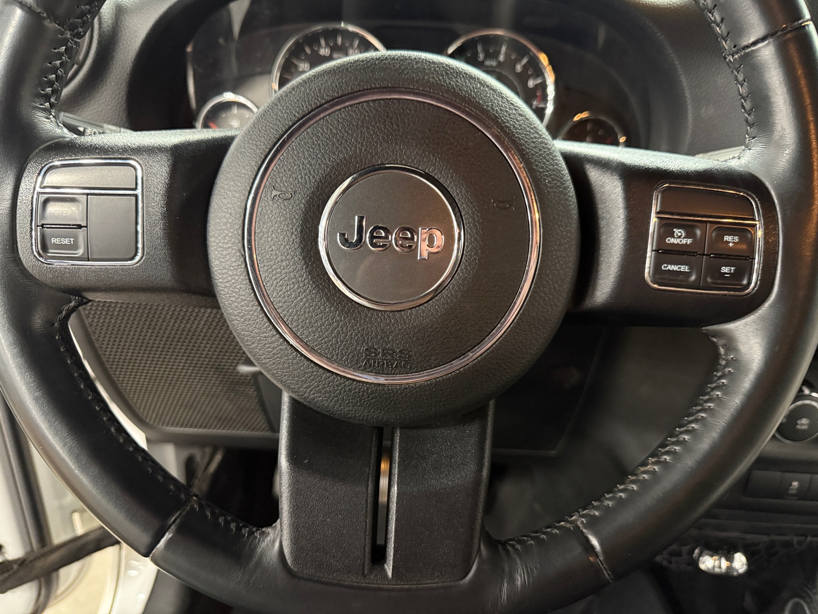 Thumbnail: 2016 Jeep Wrangler - 5