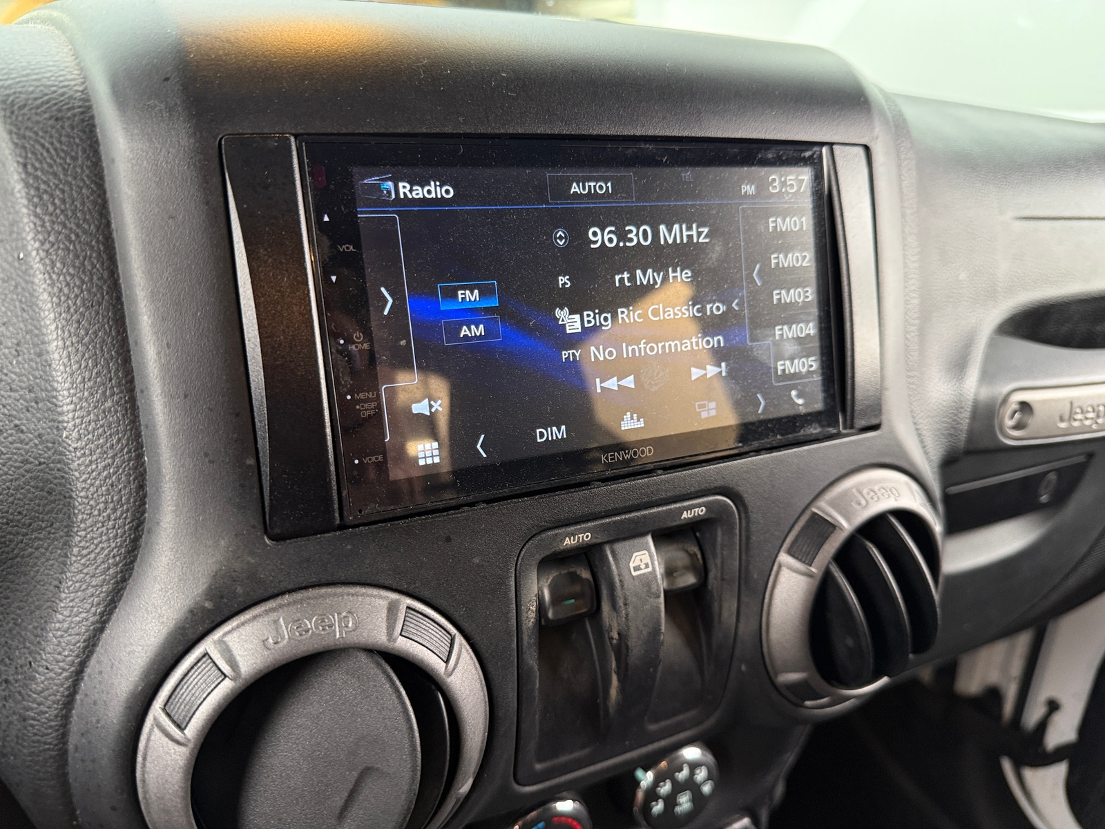 Thumbnail: 2015 Jeep Wrangler - 4