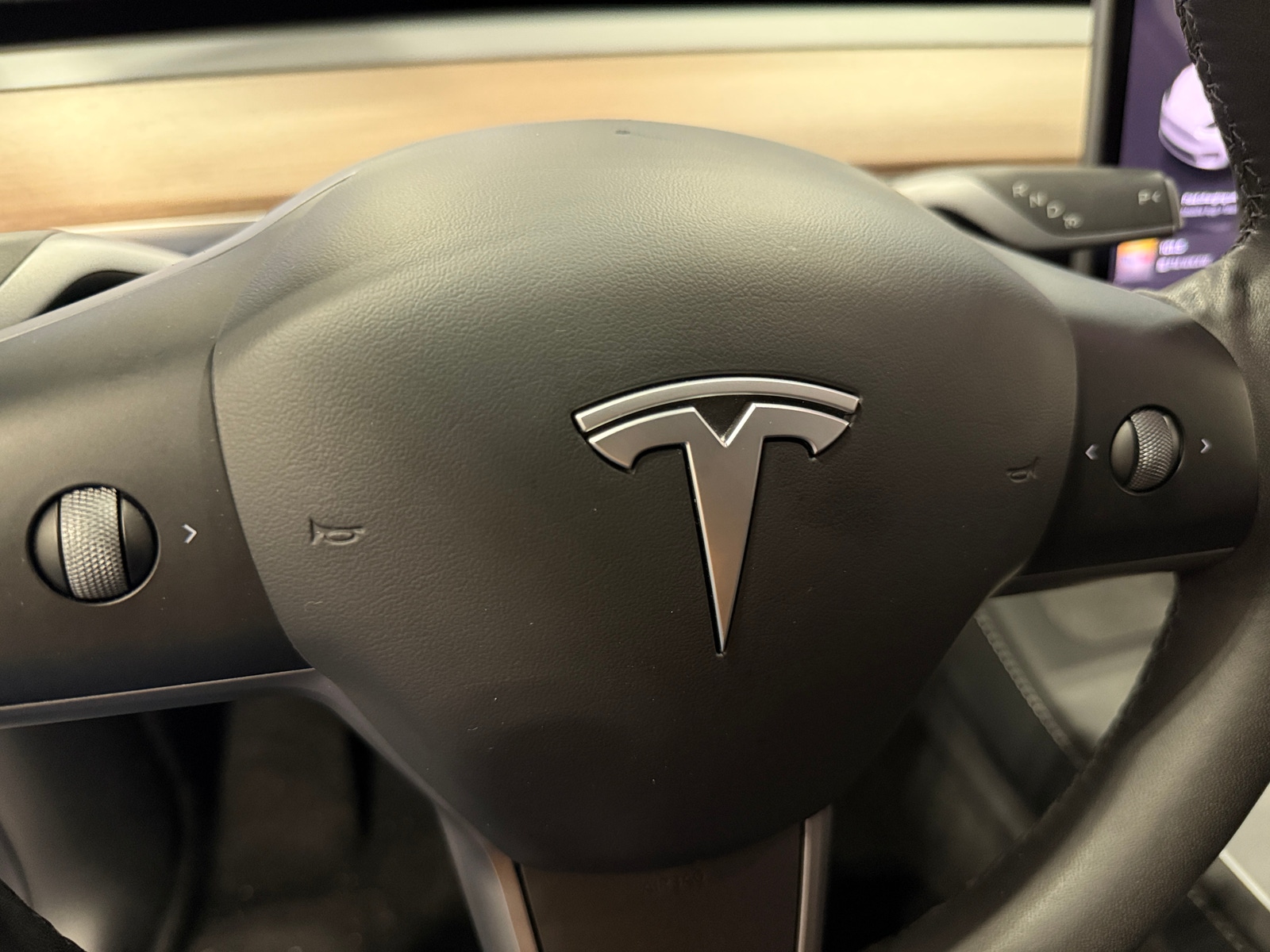 Thumbnail: 2023 Tesla Model Y - 4