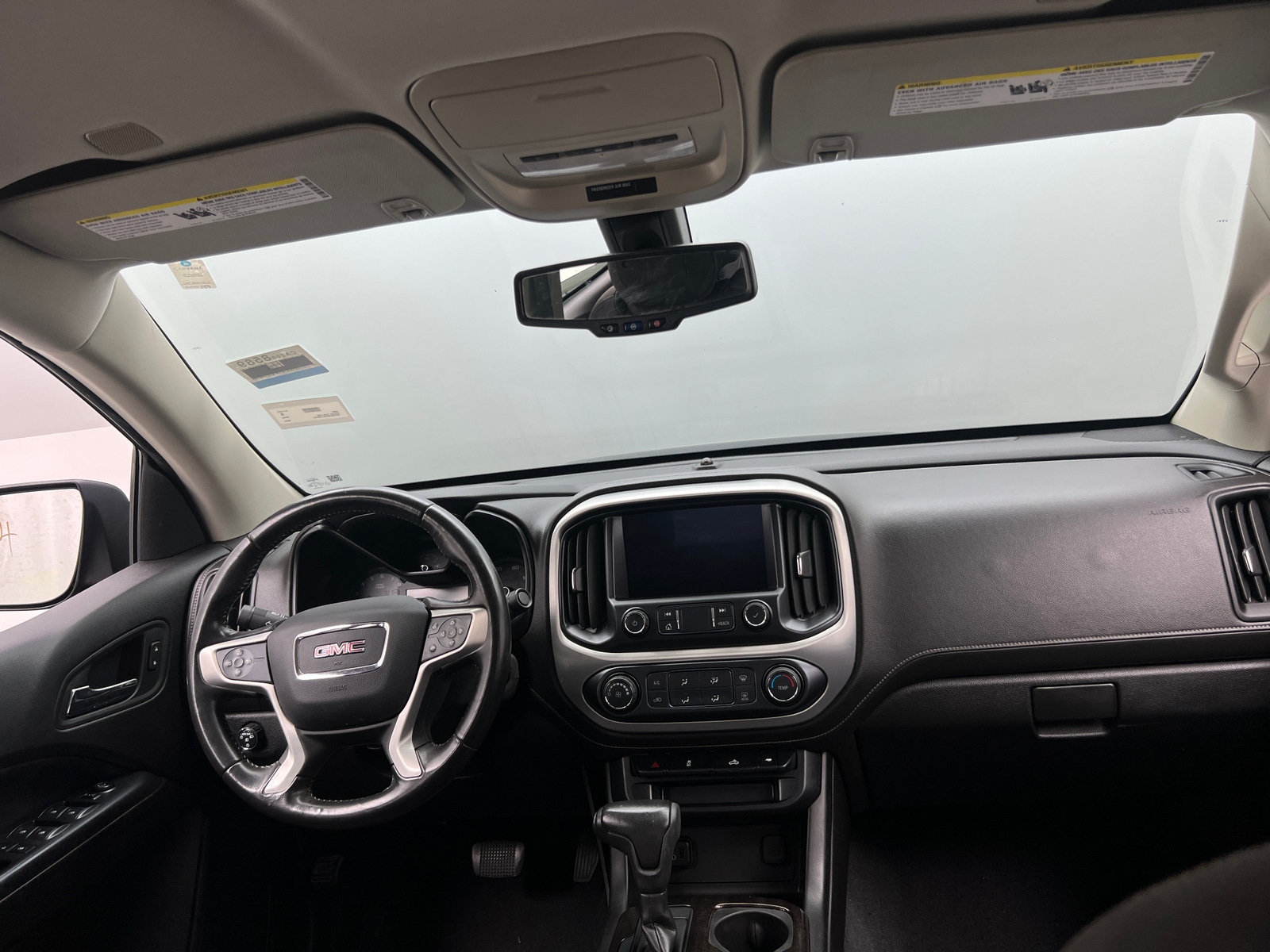 Thumbnail: 2019 GMC Canyon - 3