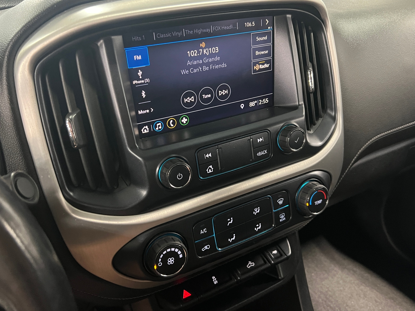 Thumbnail: 2019 GMC Canyon - 4