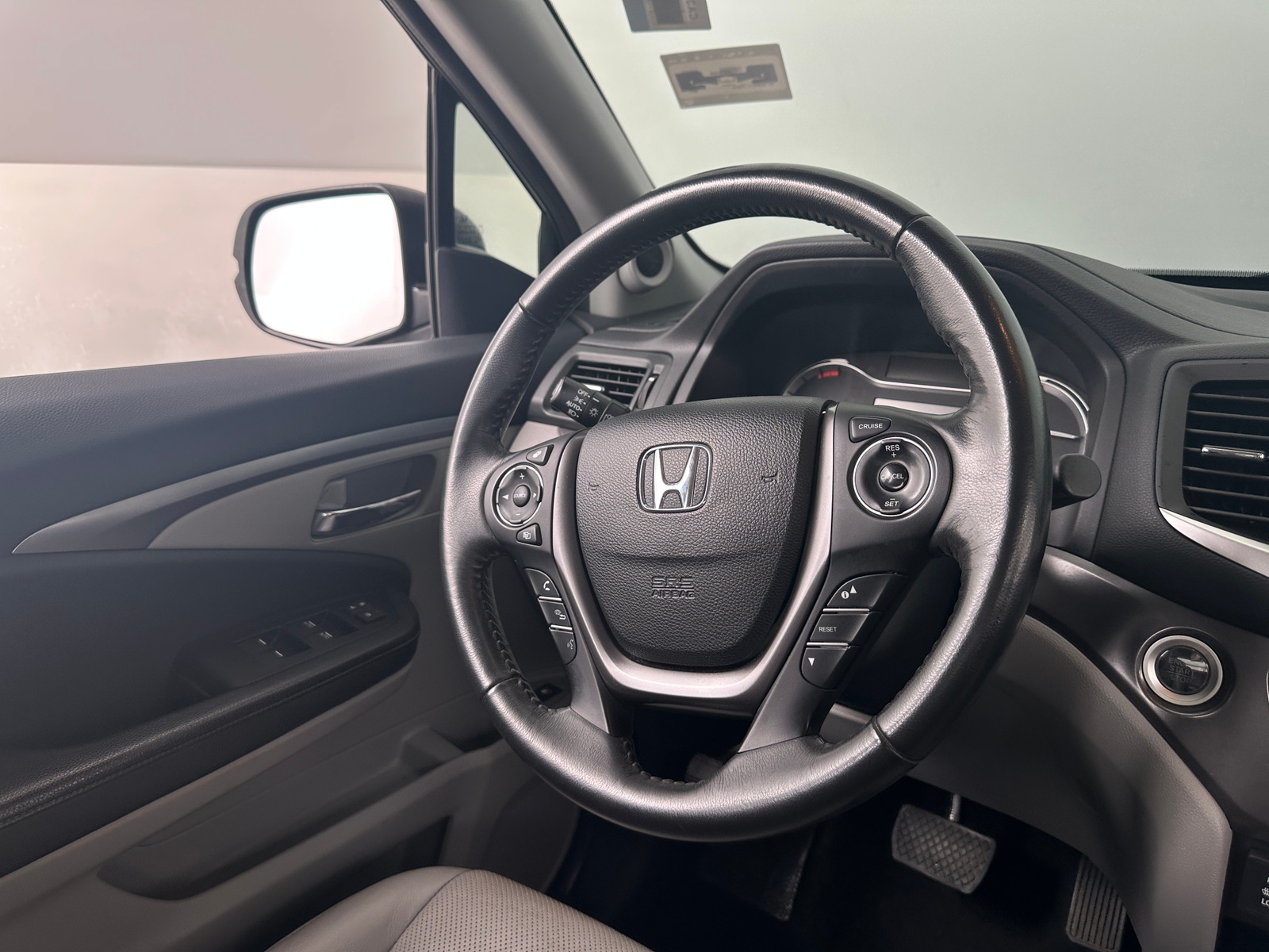 Thumbnail: 2017 Honda Ridgeline - 4