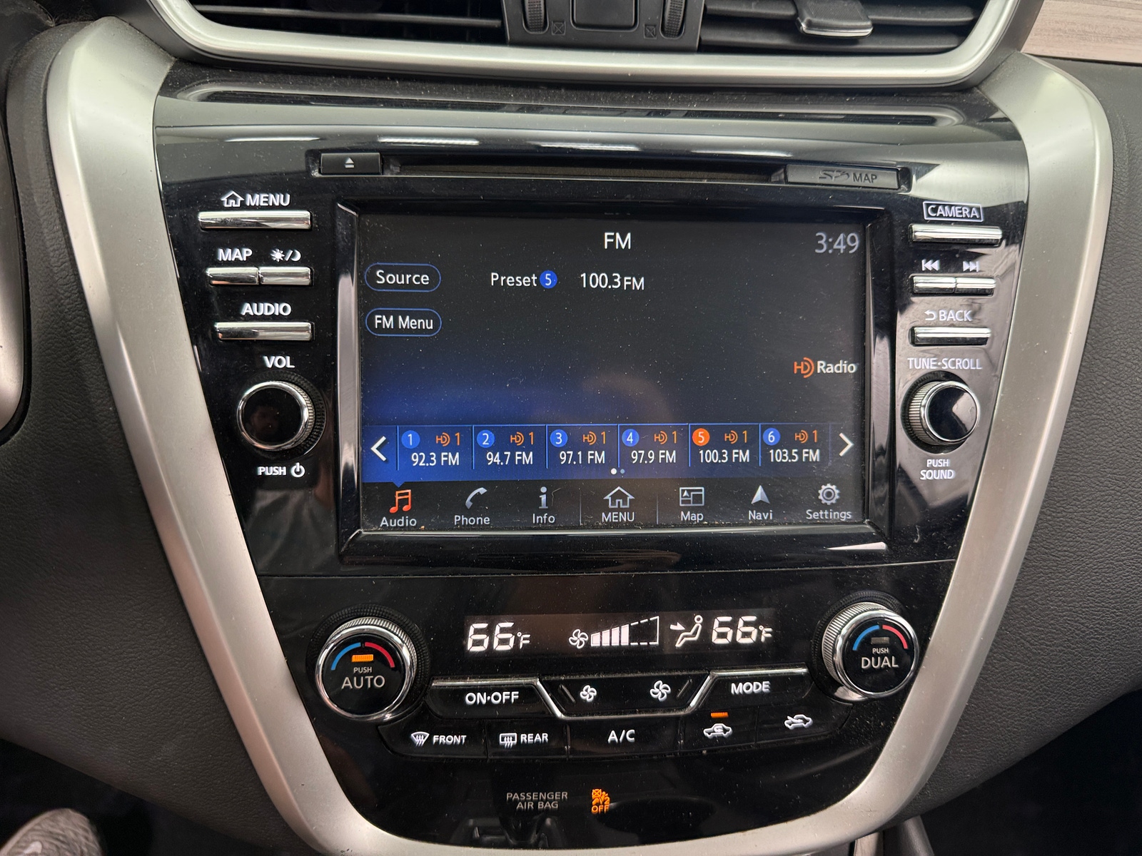 Thumbnail: 2017 Nissan Murano - 3