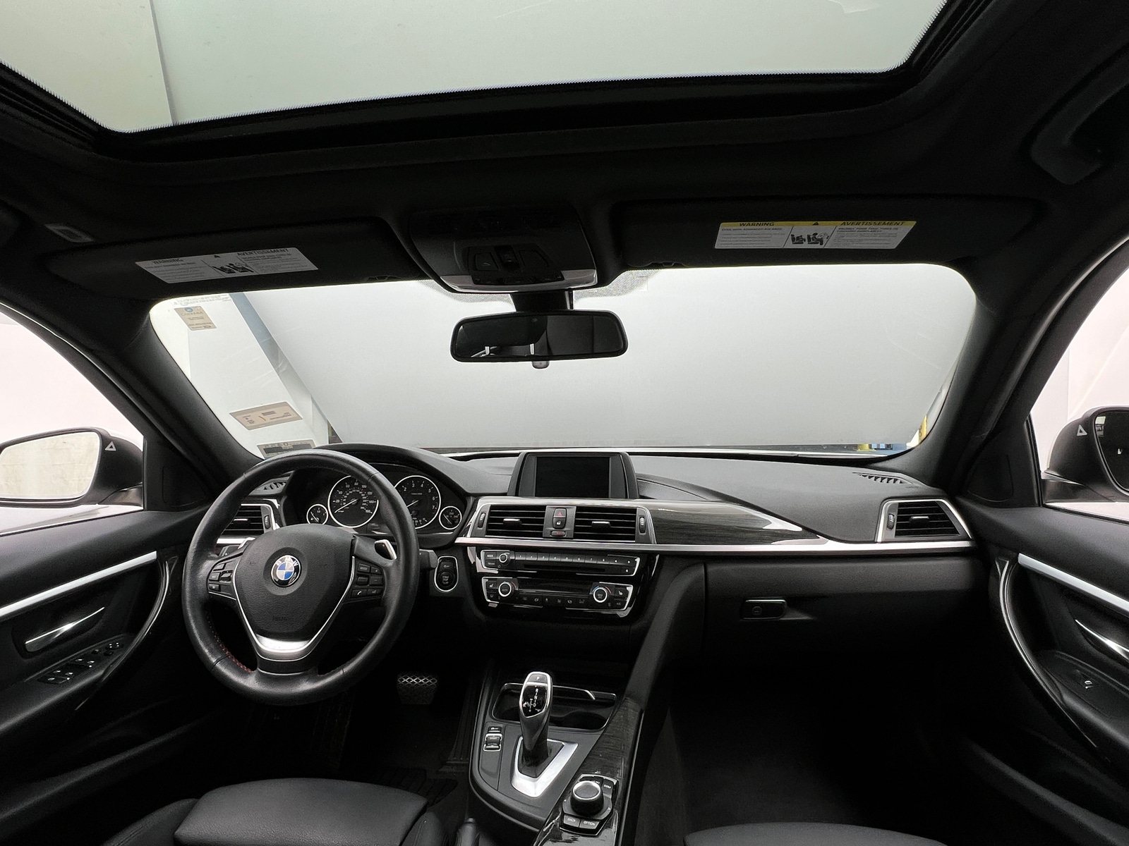 Thumbnail: 2018 BMW 3 Series - 2
