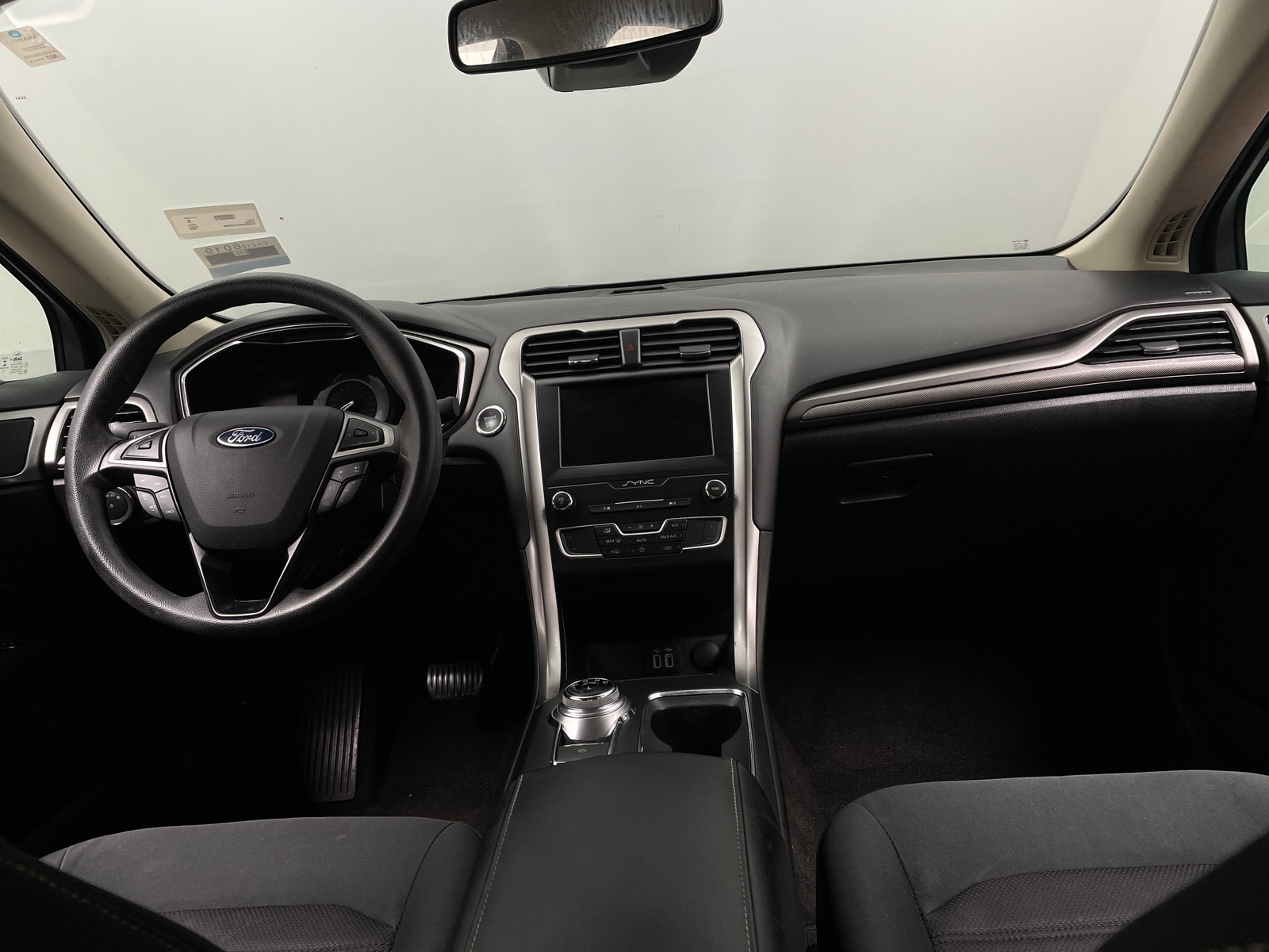 Thumbnail: 2020 Ford Fusion - 3