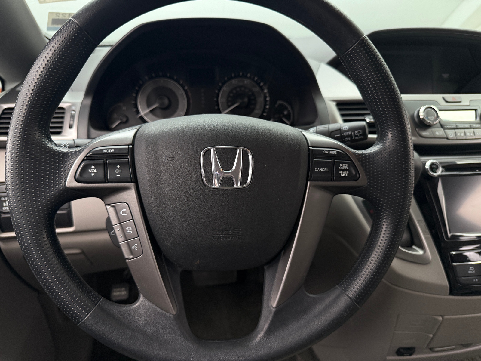 Thumbnail: 2017 Honda Odyssey - 5