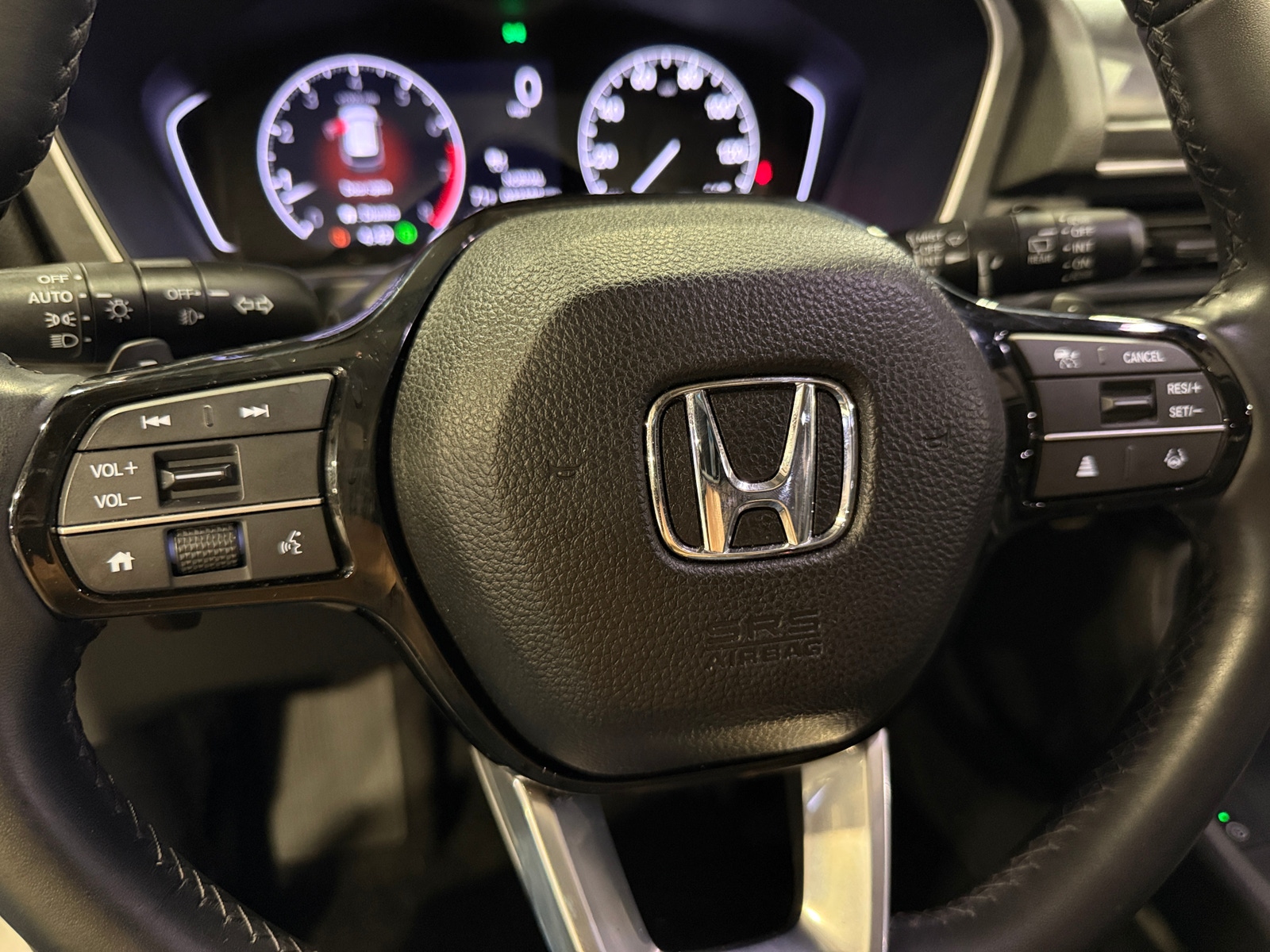 Thumbnail: 2023 Honda Pilot - 4