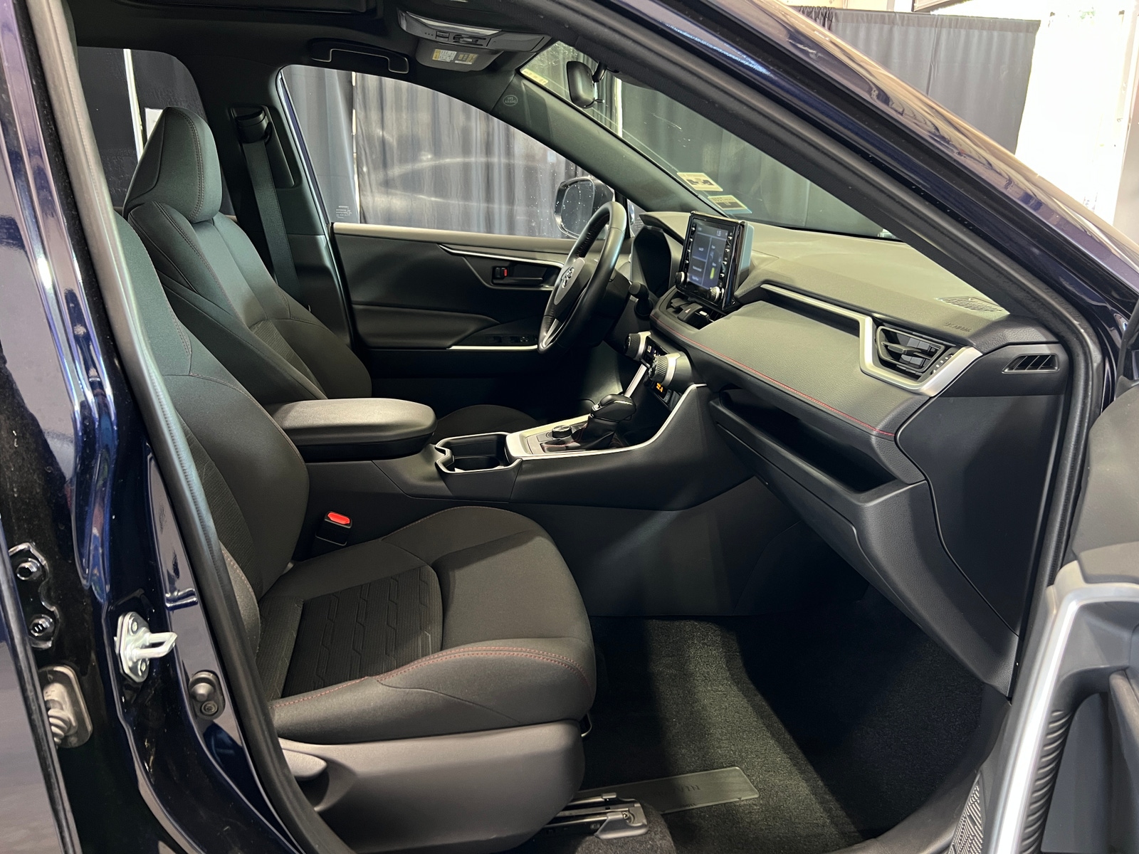 Thumbnail: 2021 Toyota RAV4 - 2