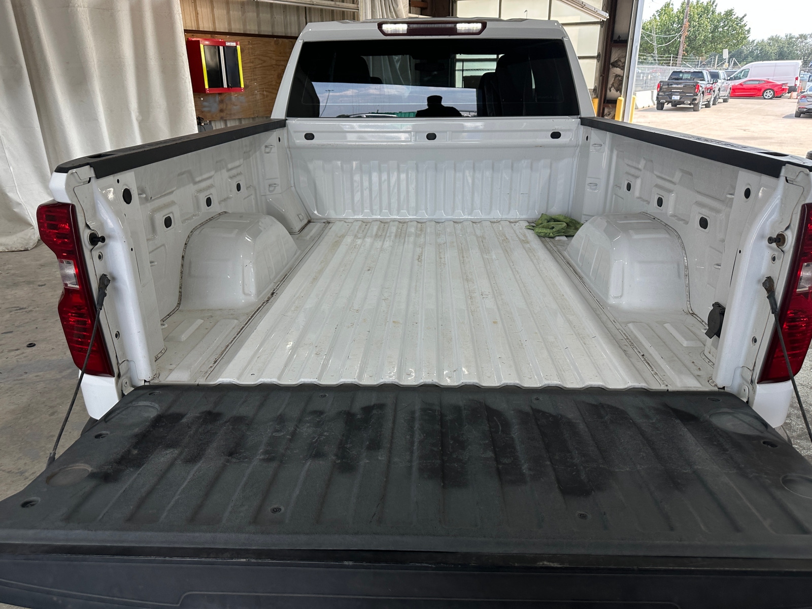 Thumbnail: 2021 Chevrolet Silverado 1500 - 7