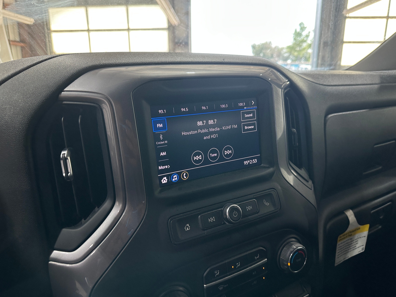 Thumbnail: 2021 Chevrolet Silverado 1500 - 4