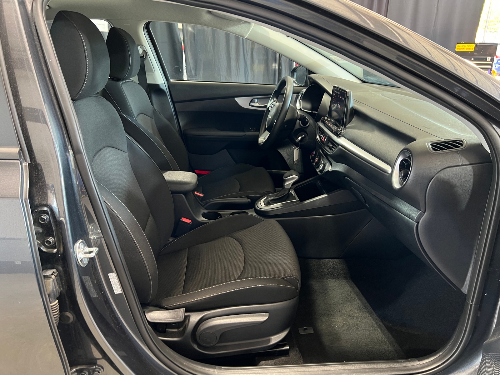 Thumbnail: 2024 Kia Forte - 2