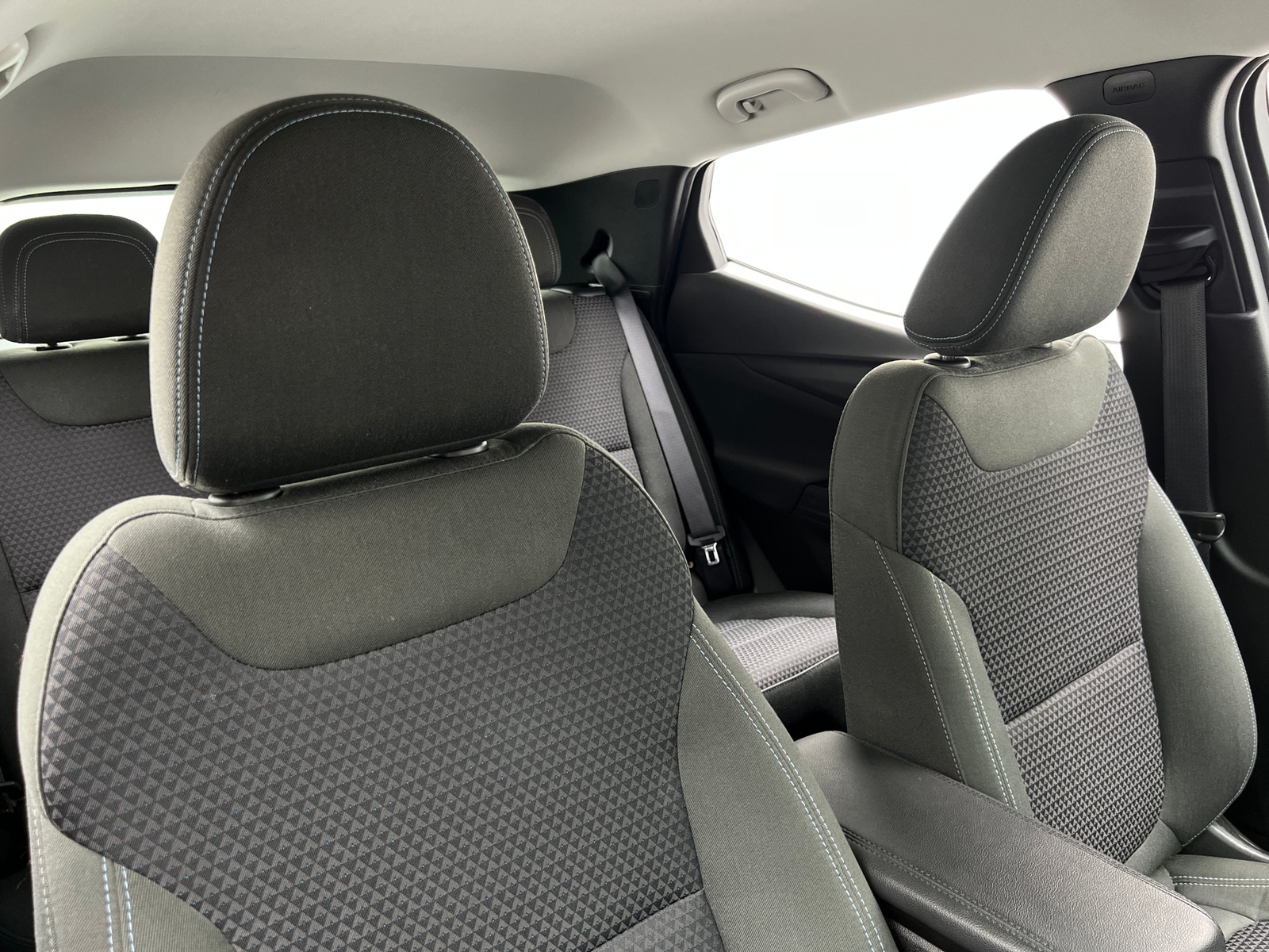 Thumbnail: 2022 Chevrolet Bolt EUV - 2
