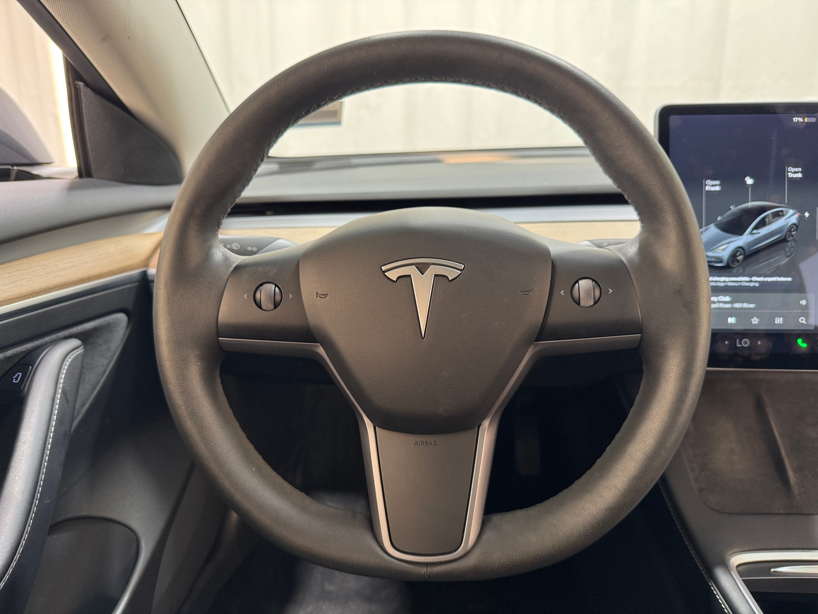Thumbnail: 2022 Tesla Model 3 - 4