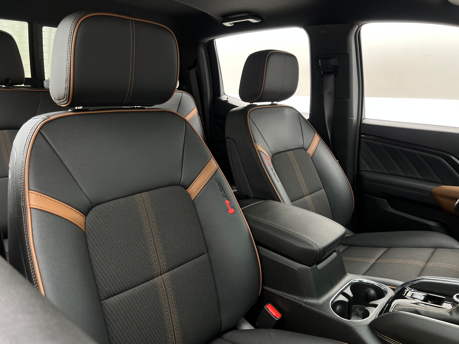 Thumbnail: 2024 GMC Canyon - 2