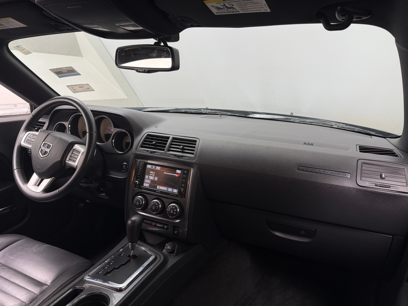 Thumbnail: 2014 Dodge Challenger - 3