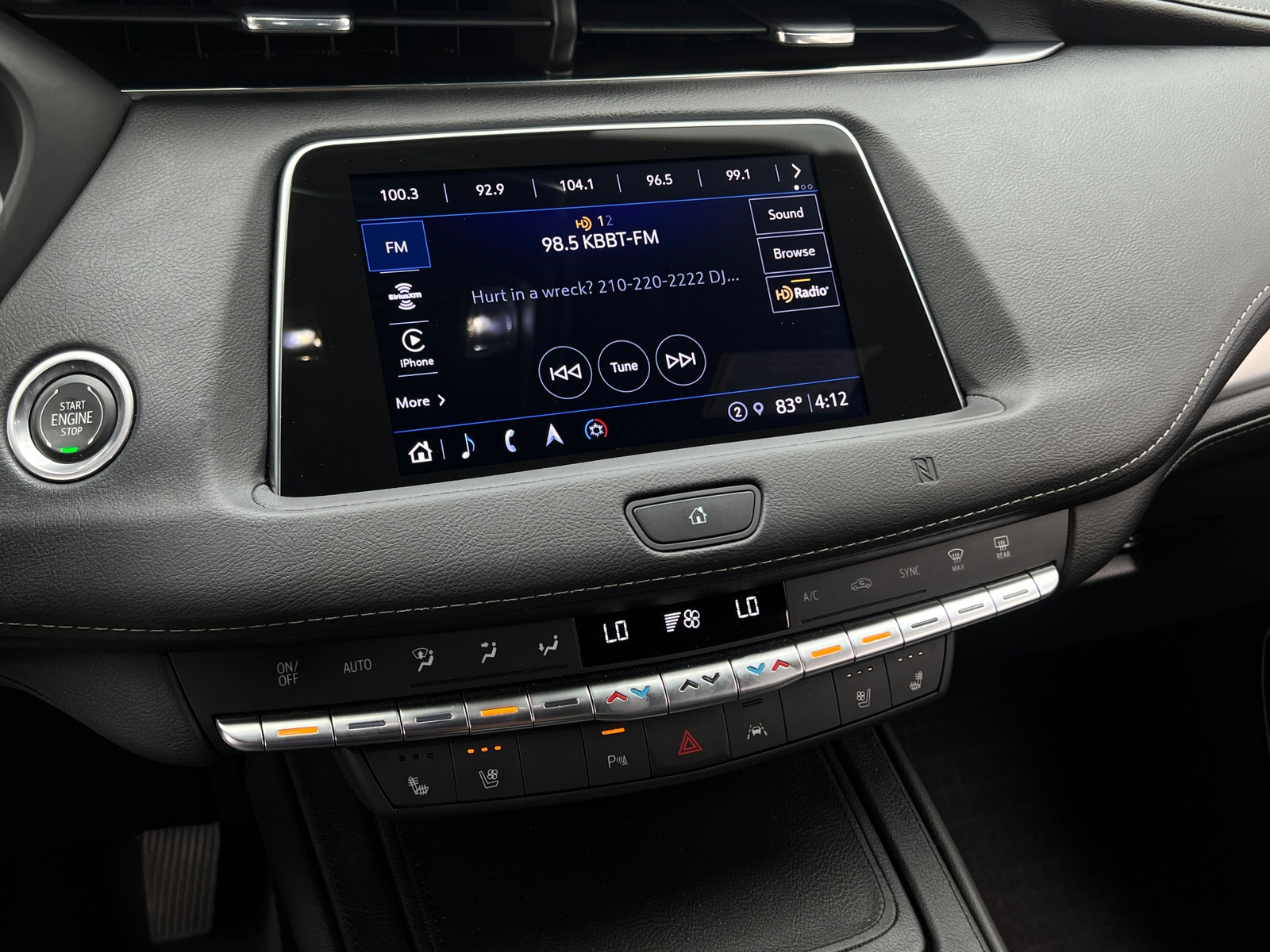 Thumbnail: 2021 Cadillac XT4 - 3