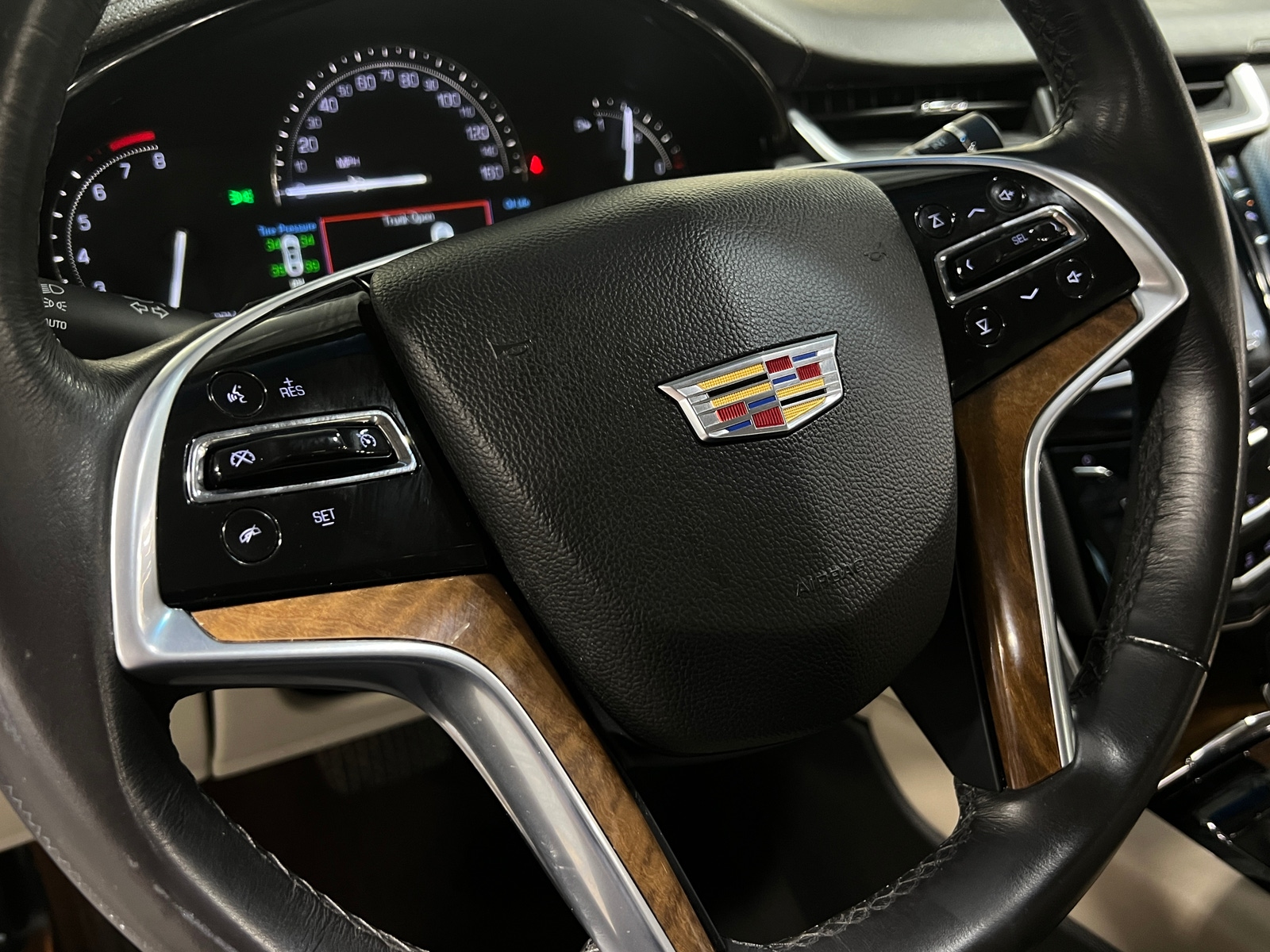 Thumbnail: 2019 Cadillac XTS - 4