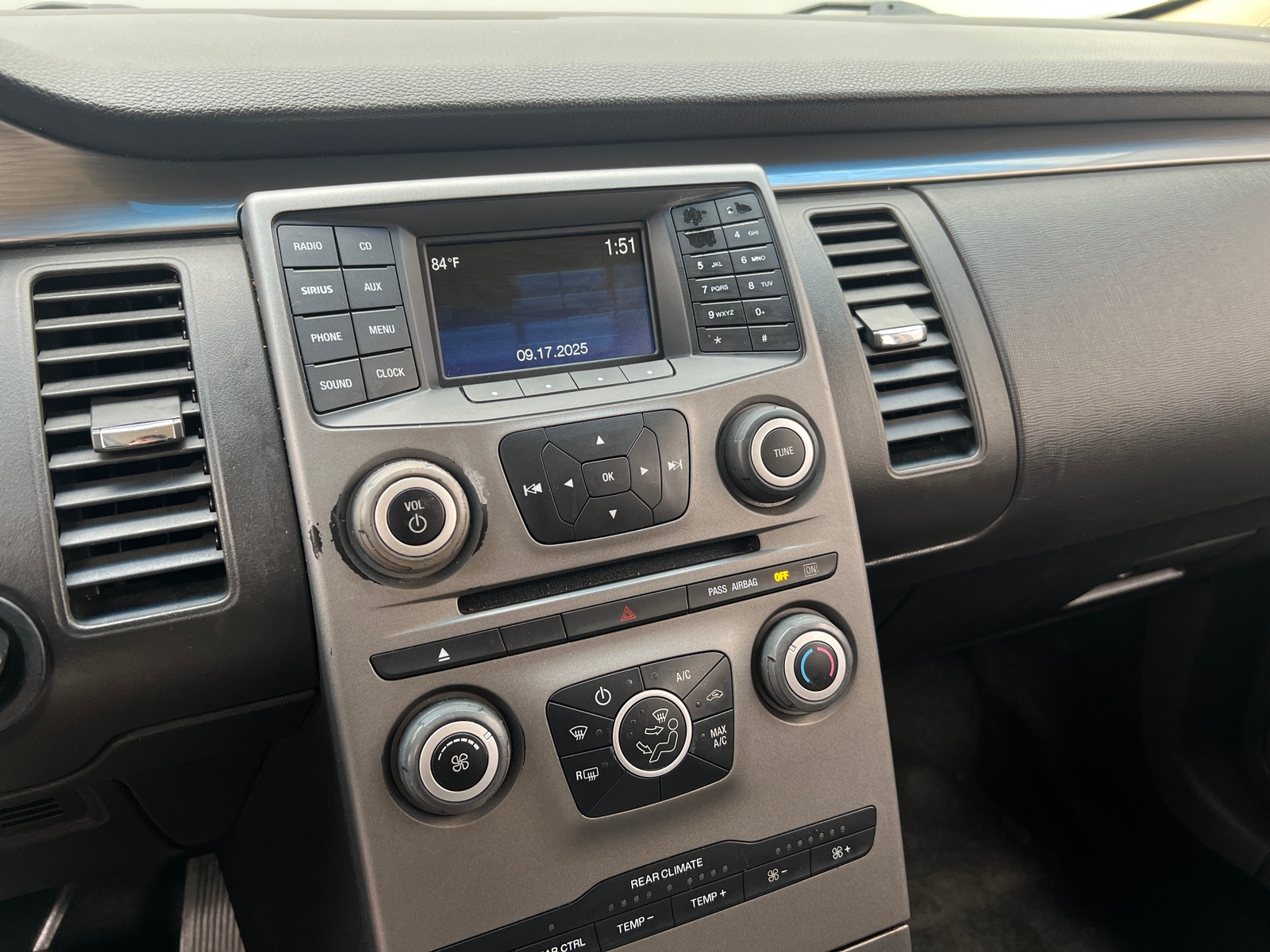 Thumbnail: 2018 Ford Flex - 4