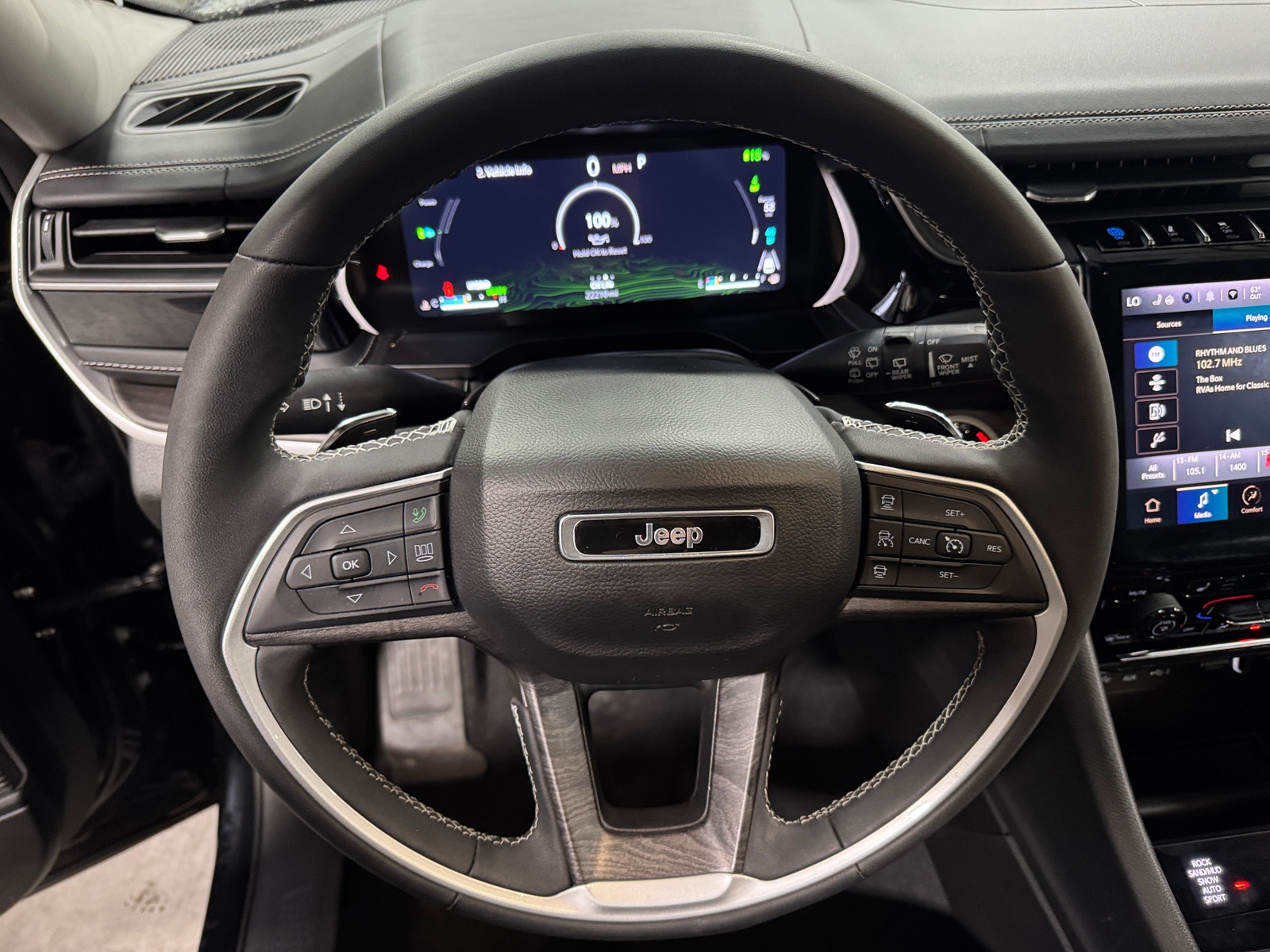 Thumbnail: 2022 Jeep Grand Cherokee - 4