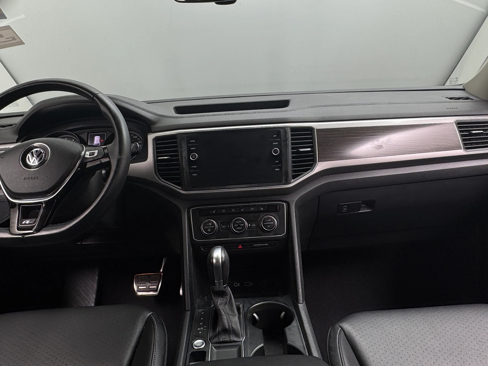 Thumbnail: 2019 Volkswagen Atlas - 2