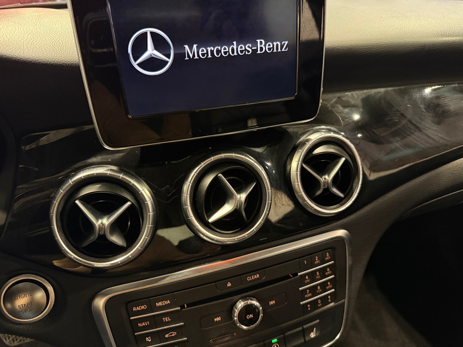 Thumbnail: 2015 Mercedes-Benz CLA - 2