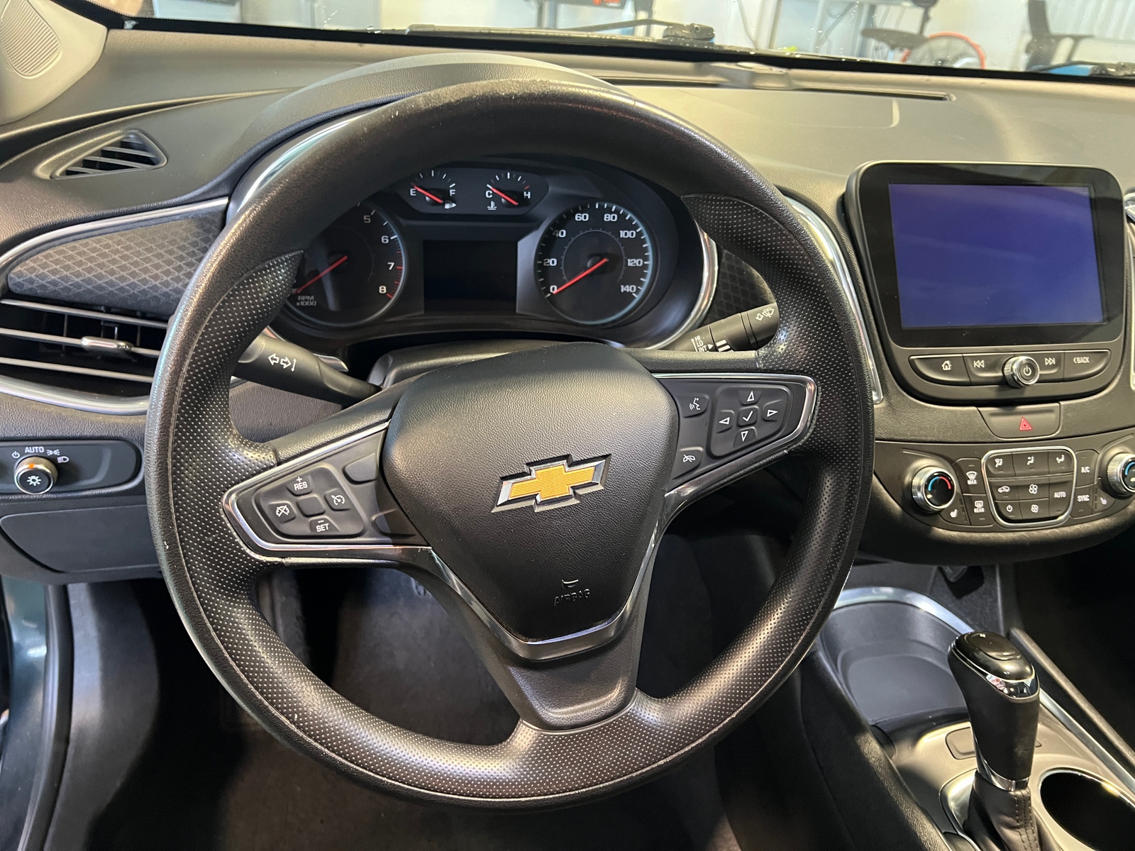 Thumbnail: 2019 Chevrolet Malibu - 5