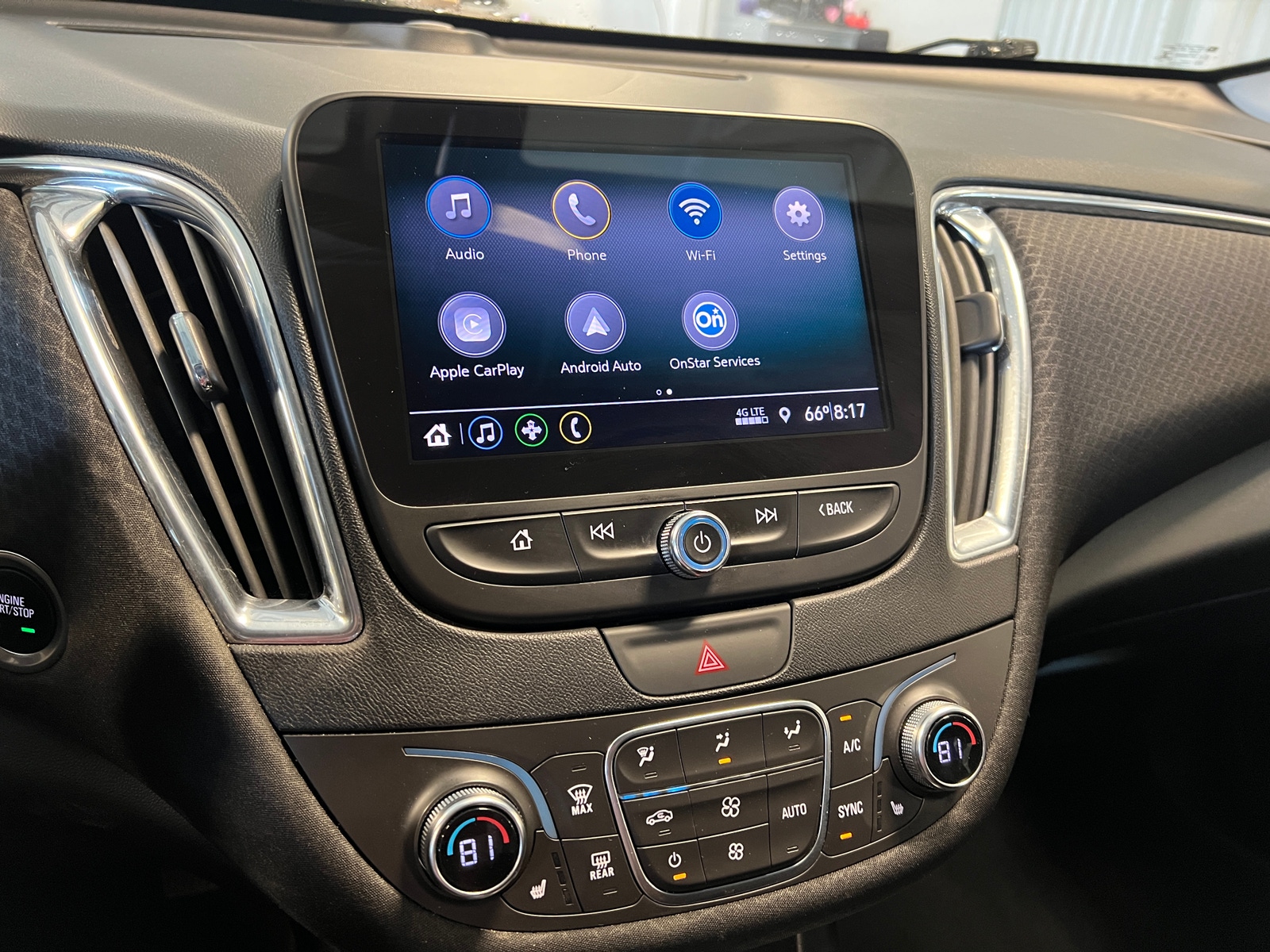 Thumbnail: 2019 Chevrolet Malibu - 4