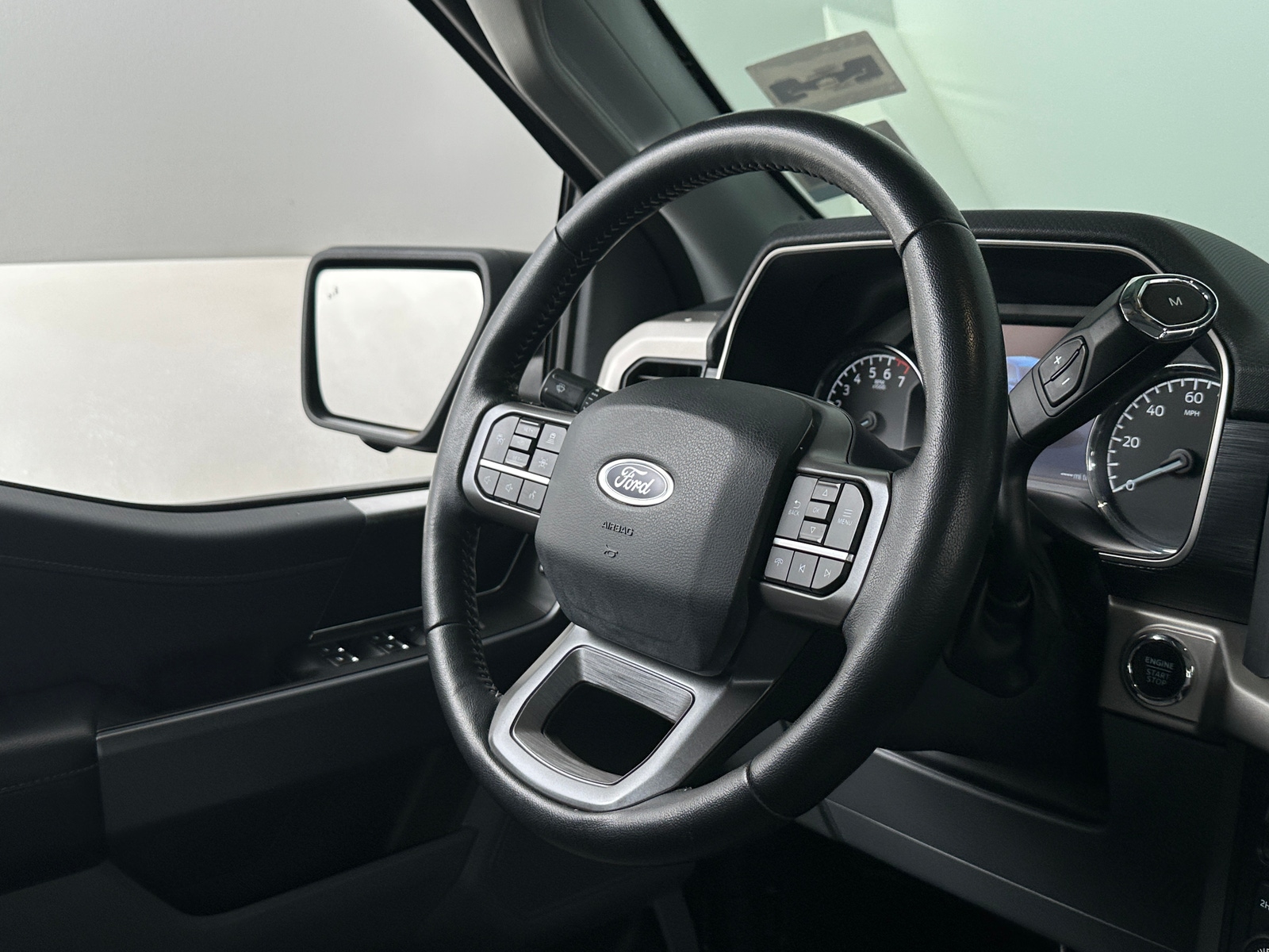 Thumbnail: 2021 Ford Econoline - 5