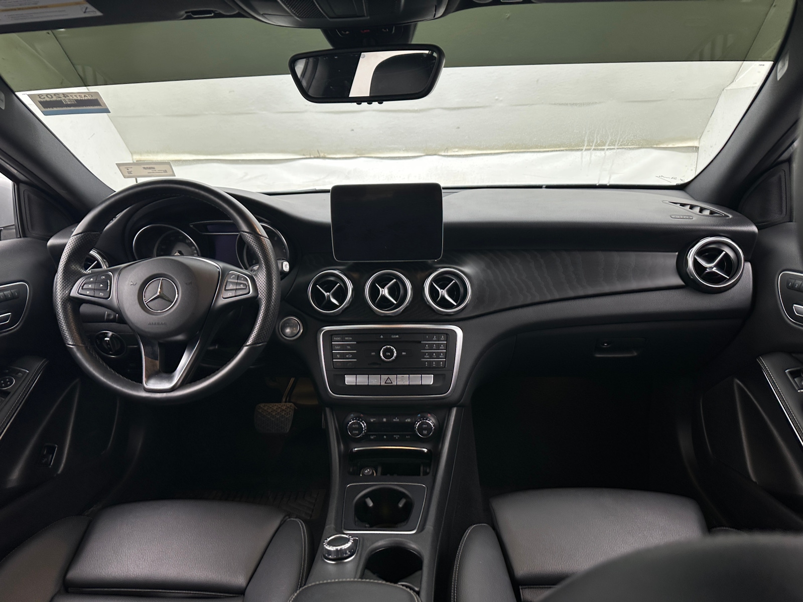 Thumbnail: 2020 Mercedes-Benz GLA - 2