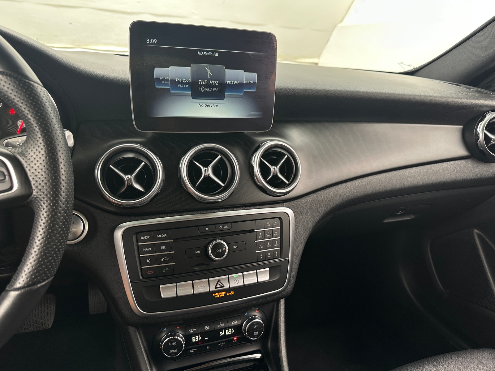 Thumbnail: 2020 Mercedes-Benz GLA - 3