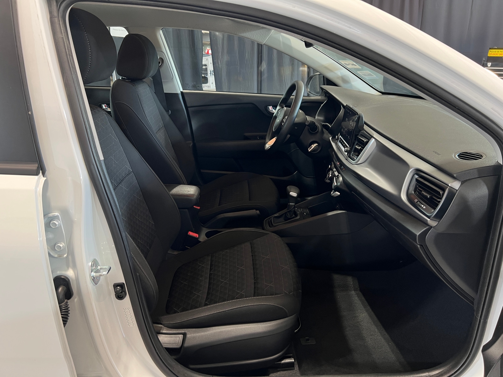 Thumbnail: 2023 Kia Rio - 2