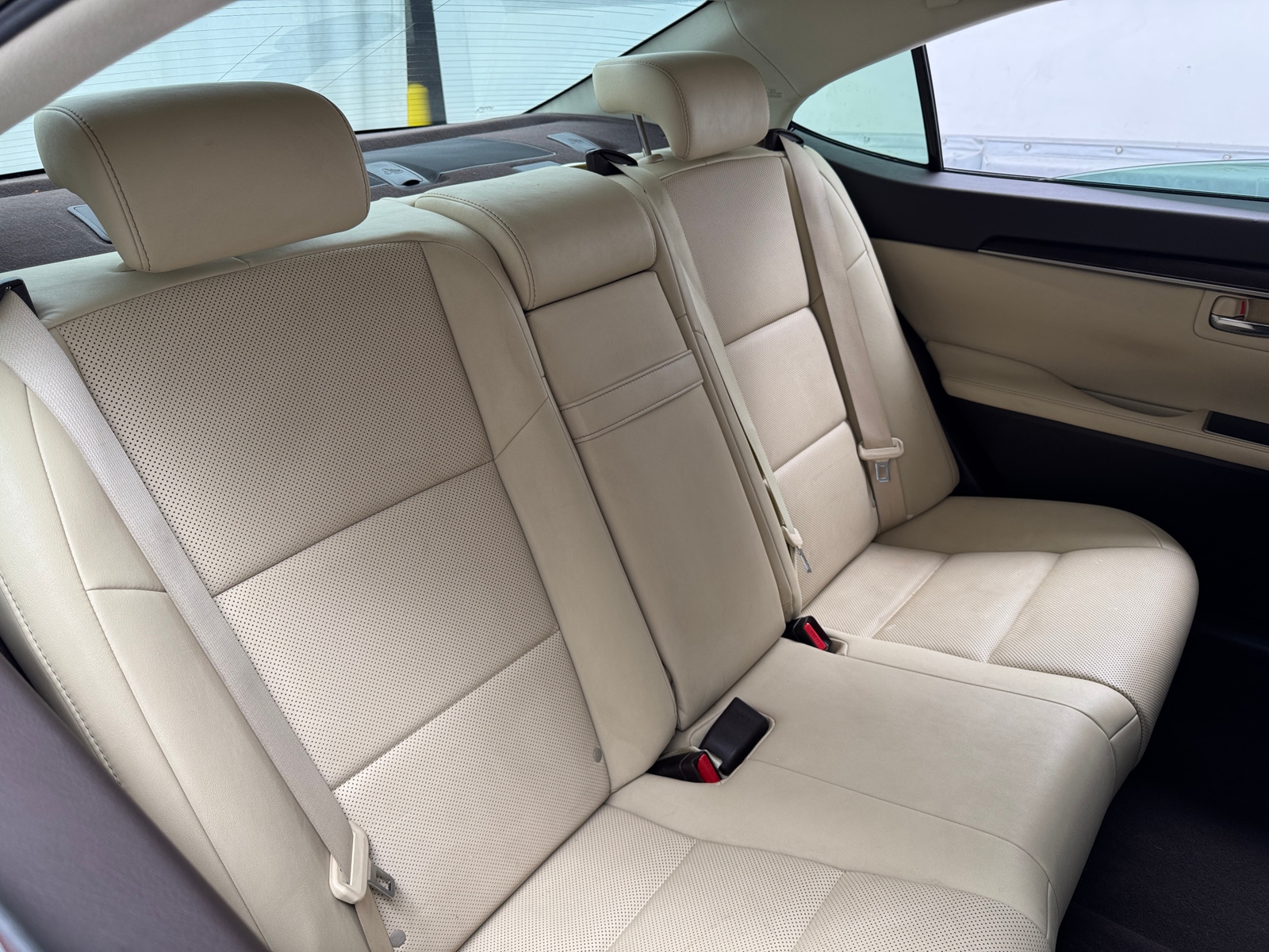 Thumbnail: 2016 Lexus ES - 5