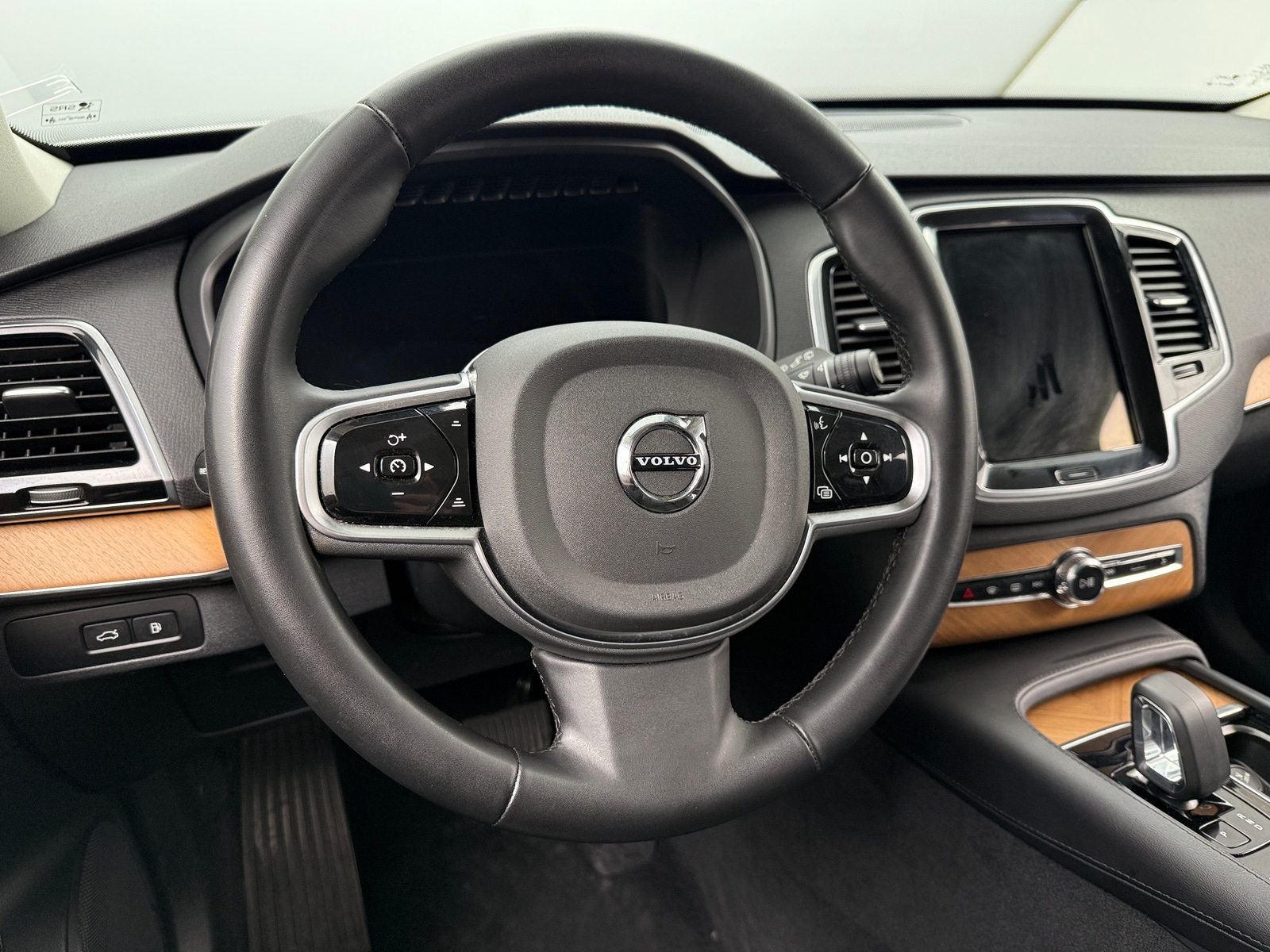 Thumbnail: 2024 Volvo XC90 - 4
