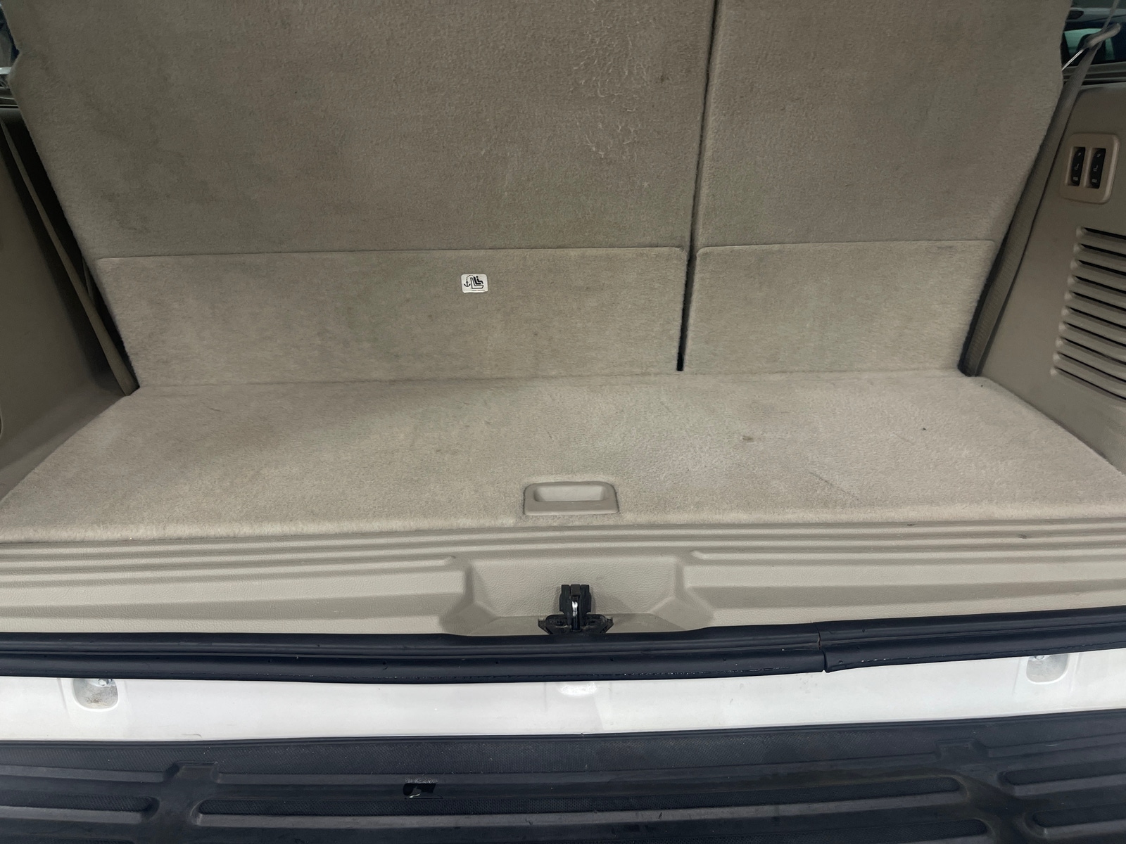 Thumbnail: 2013 Ford Expedition - 6