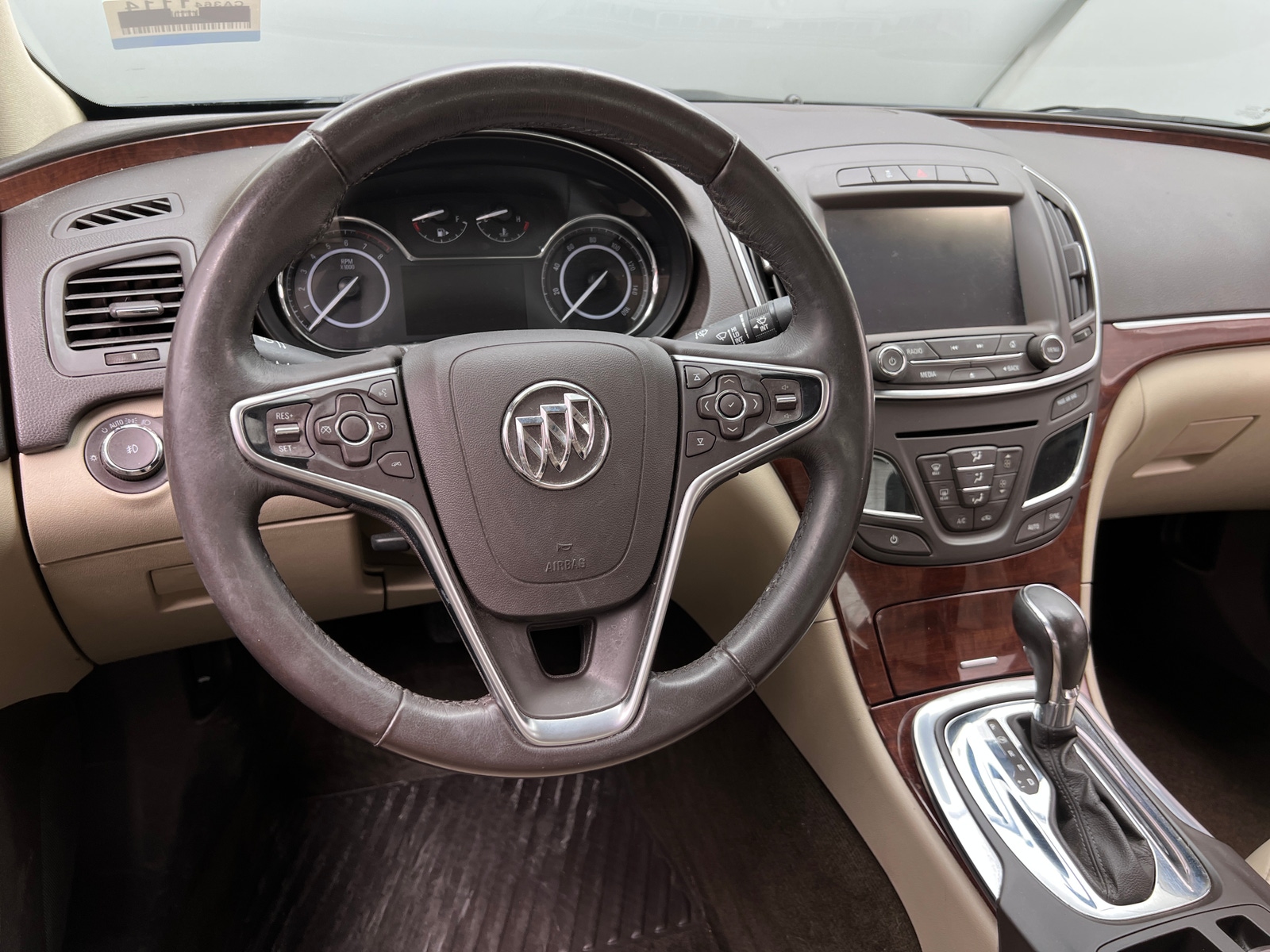 Thumbnail: 2017 Buick Regal - 4