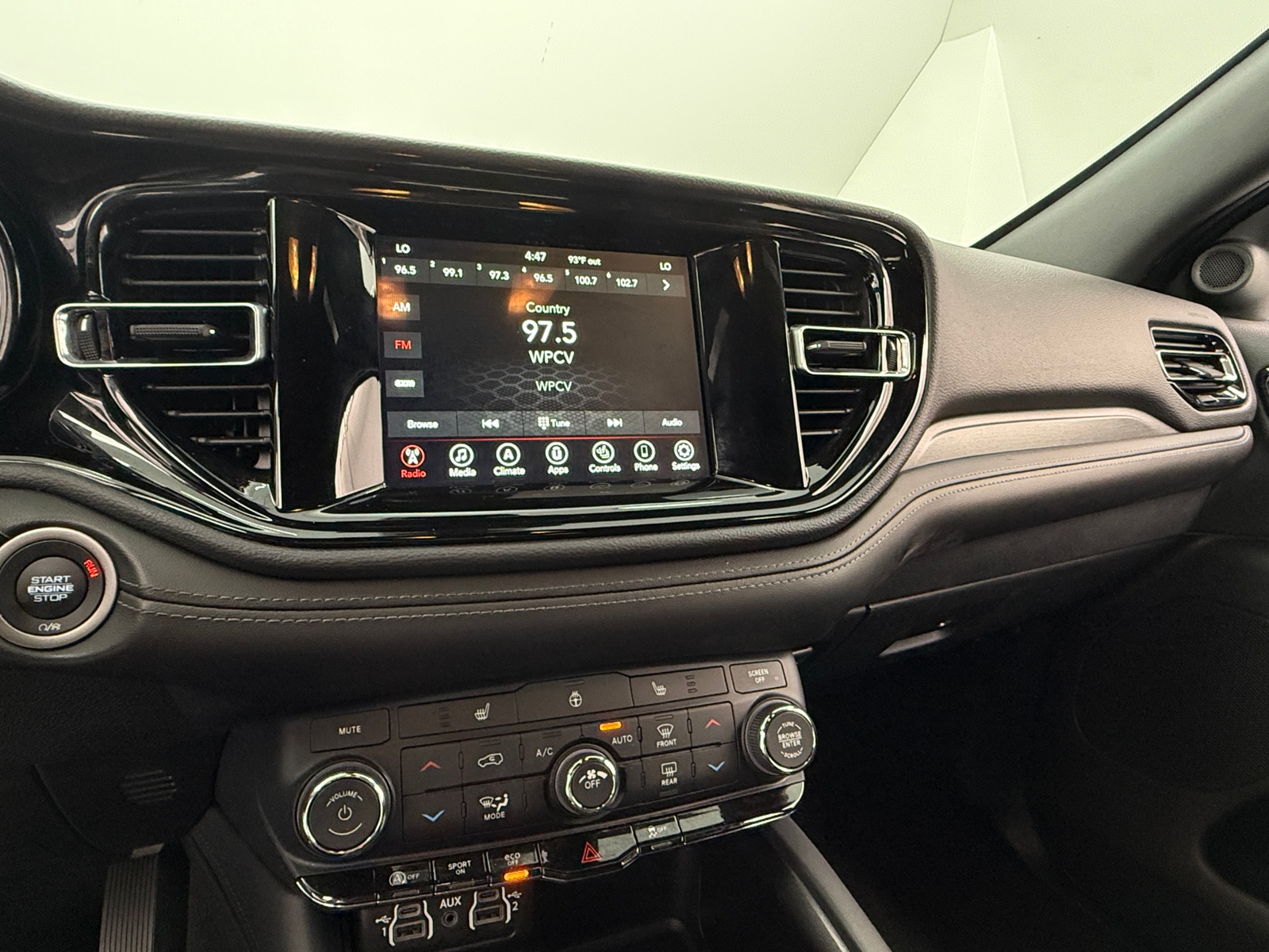 Thumbnail: 2024 Dodge Durango - 4