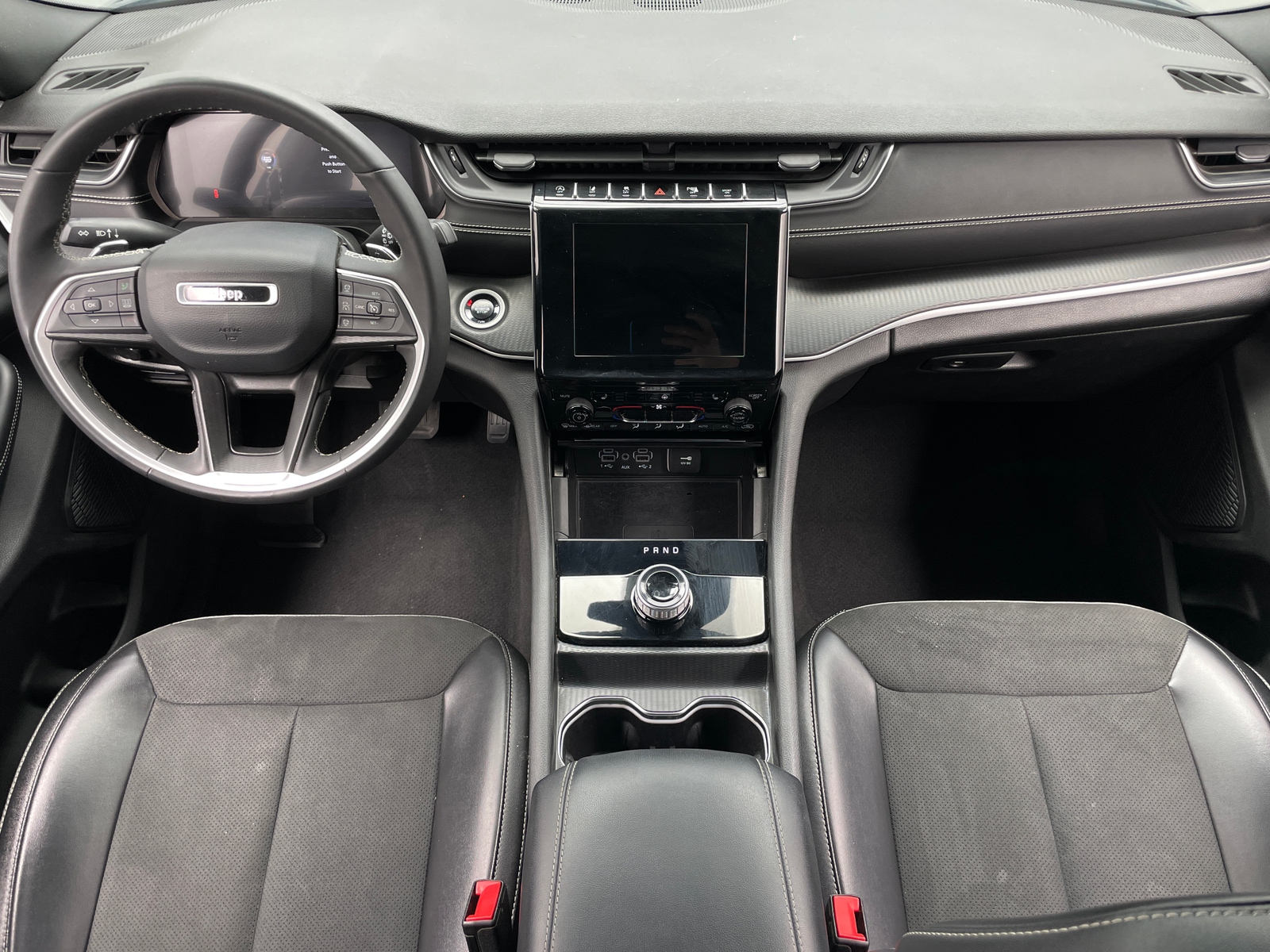 Thumbnail: 2024 Jeep Grand Cherokee - 3