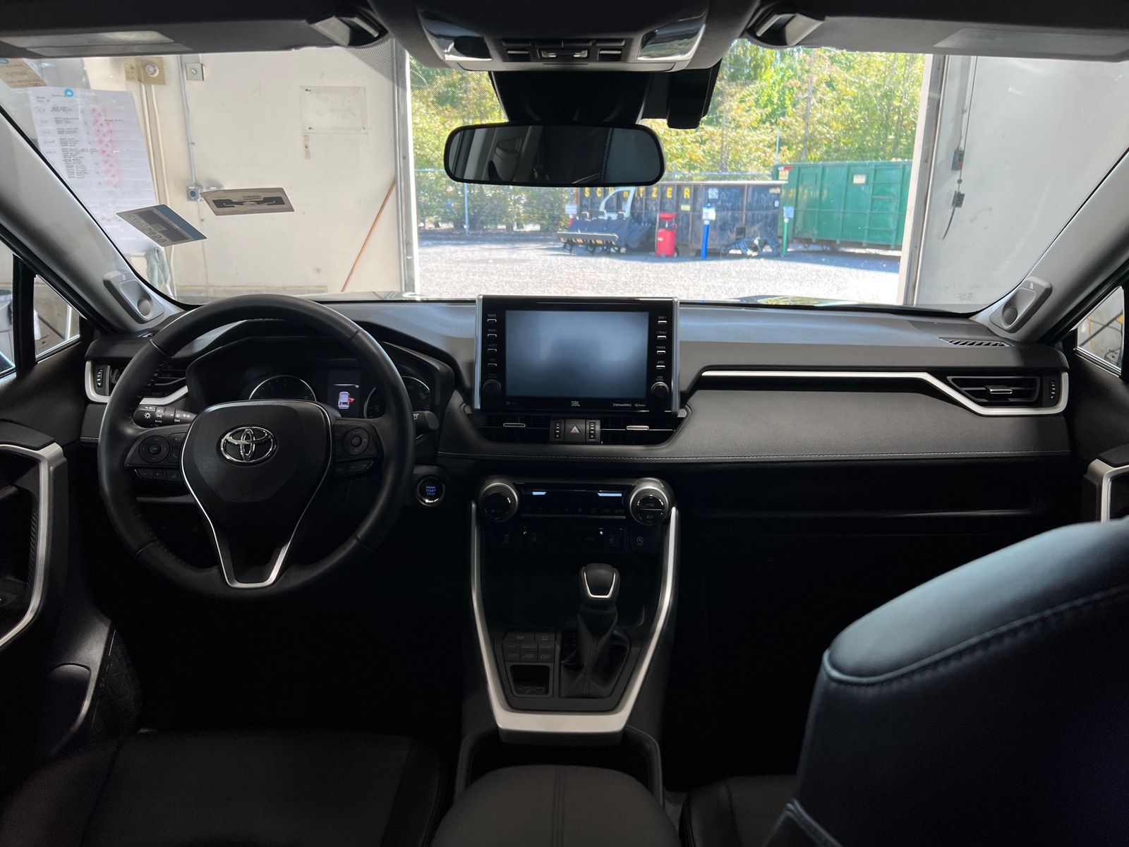 Thumbnail: 2022 Toyota RAV4 - 2