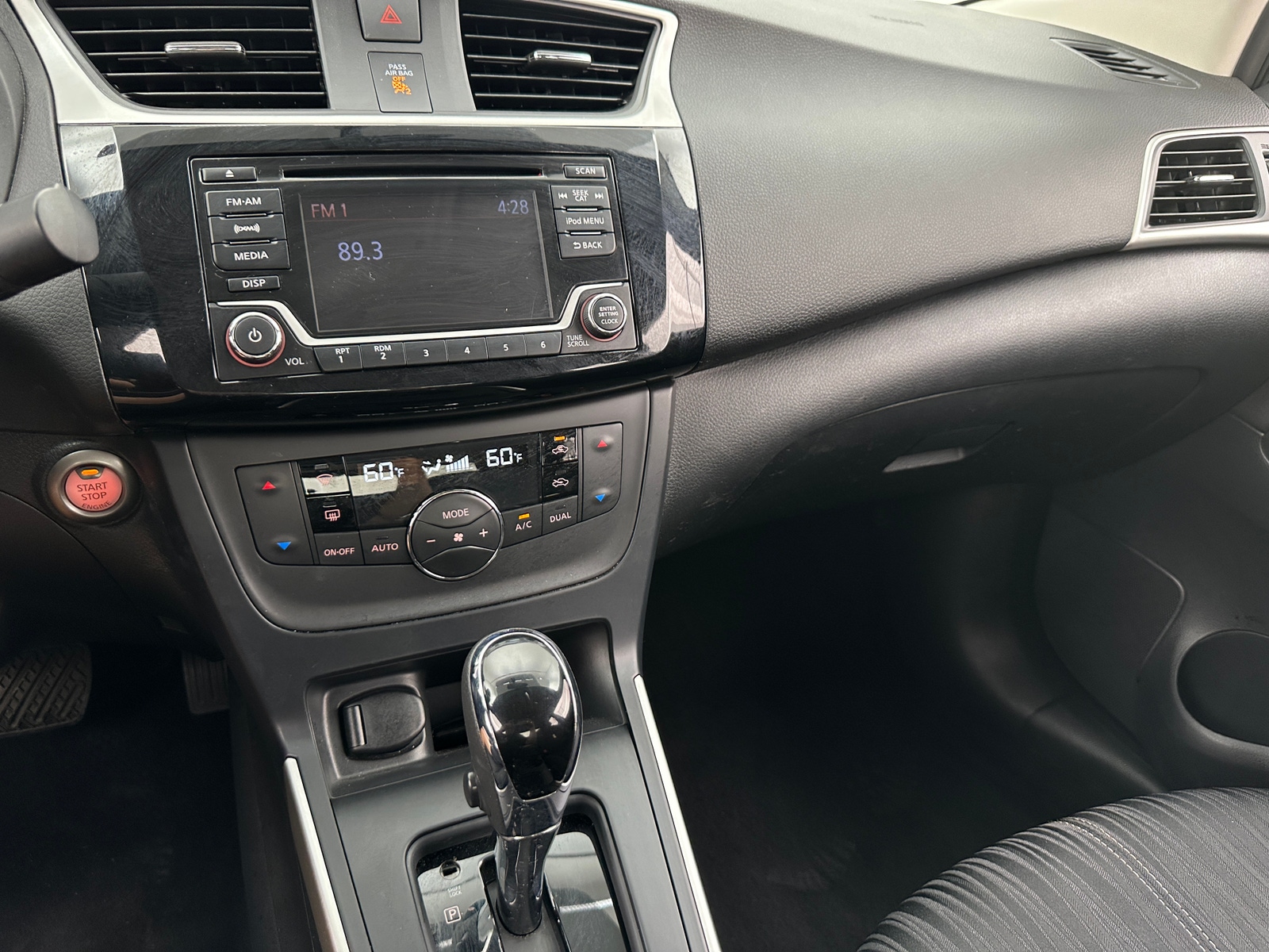 Thumbnail: 2018 Nissan Sentra - 4