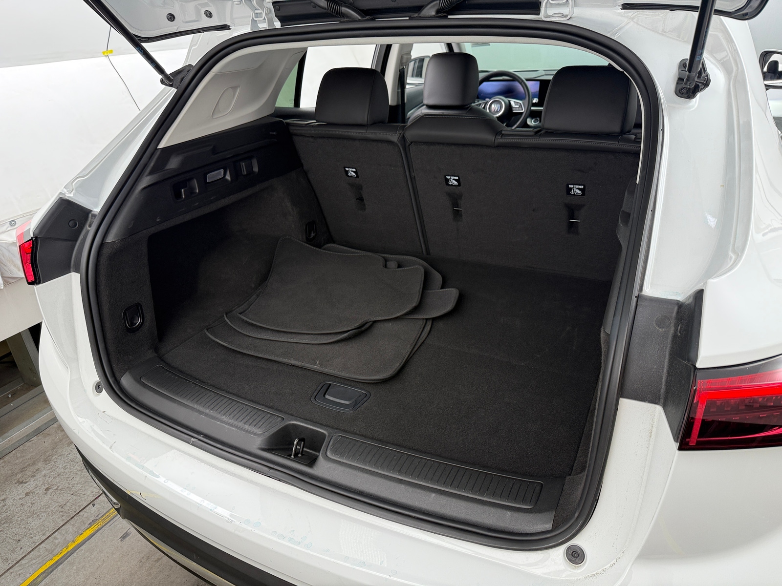 Thumbnail: 2025 Buick Envision - 6